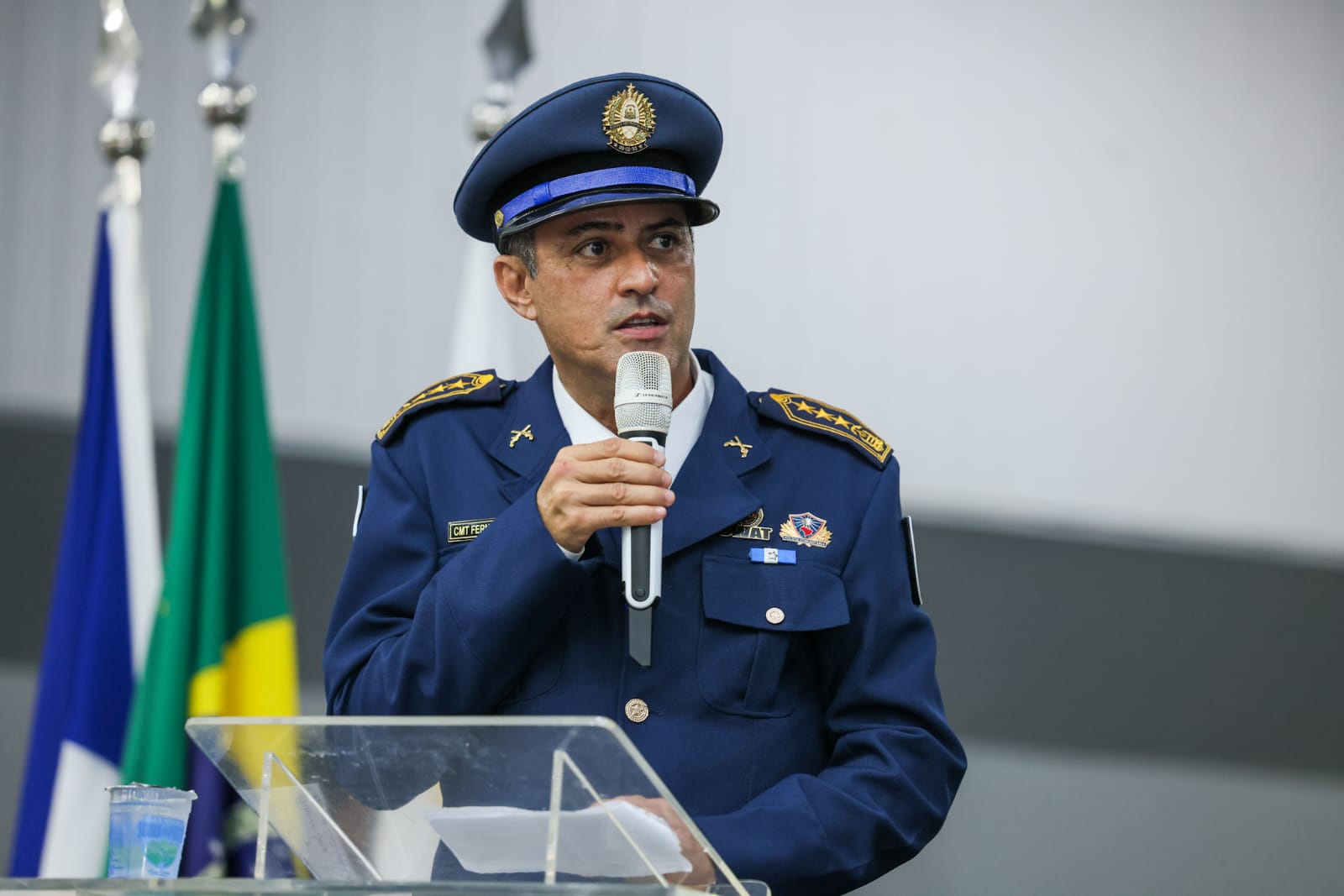 Gilmar Fernandes, comandante da GMP, em discurso durante a cerimônia de formatura