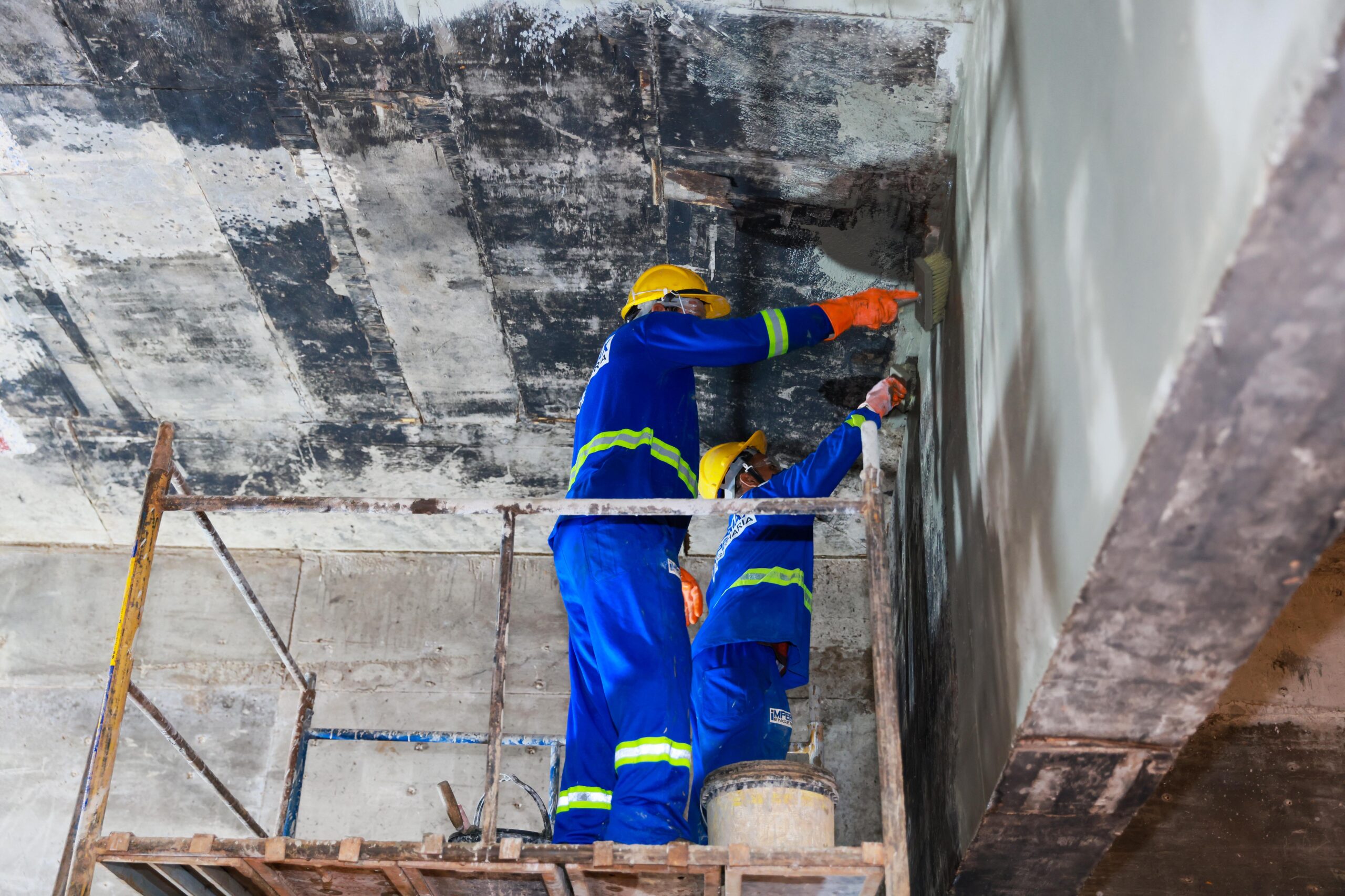 Obra de recuperação da ponte na Avenida Teotônio Segurado avança com concretagem de pilares