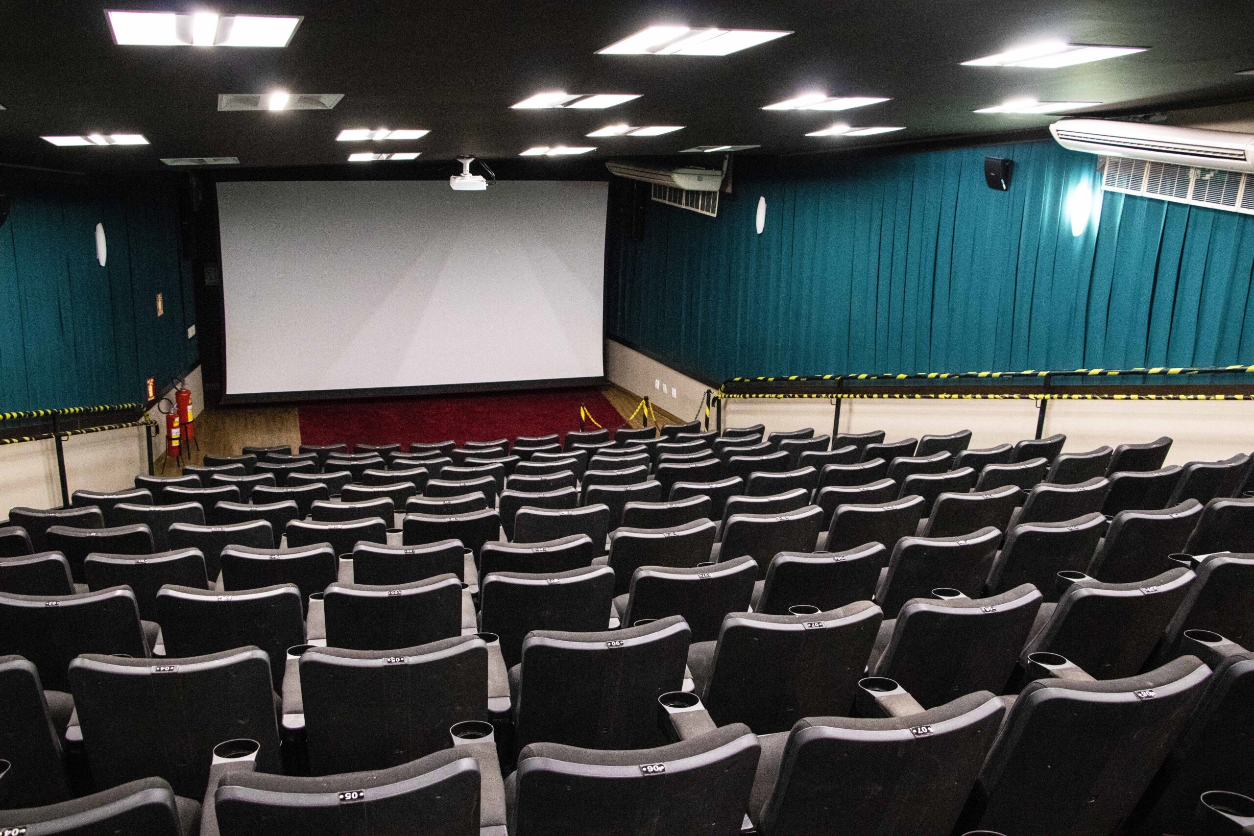 Prefeitura de Palmas realiza obras no Theatro Fernanda Montenegro e no Cine Cultura Sala Sinhozinho