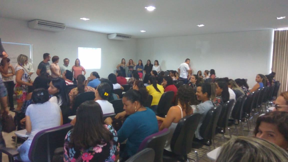 Cuidadores da Educação Inclusiva são capacitados para atuação em salas de aula