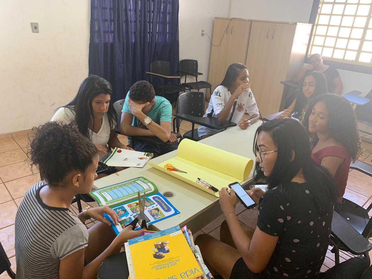 Cras Santa Bárbara realiza percurso sobre direitos básicos da criança e do adolescente