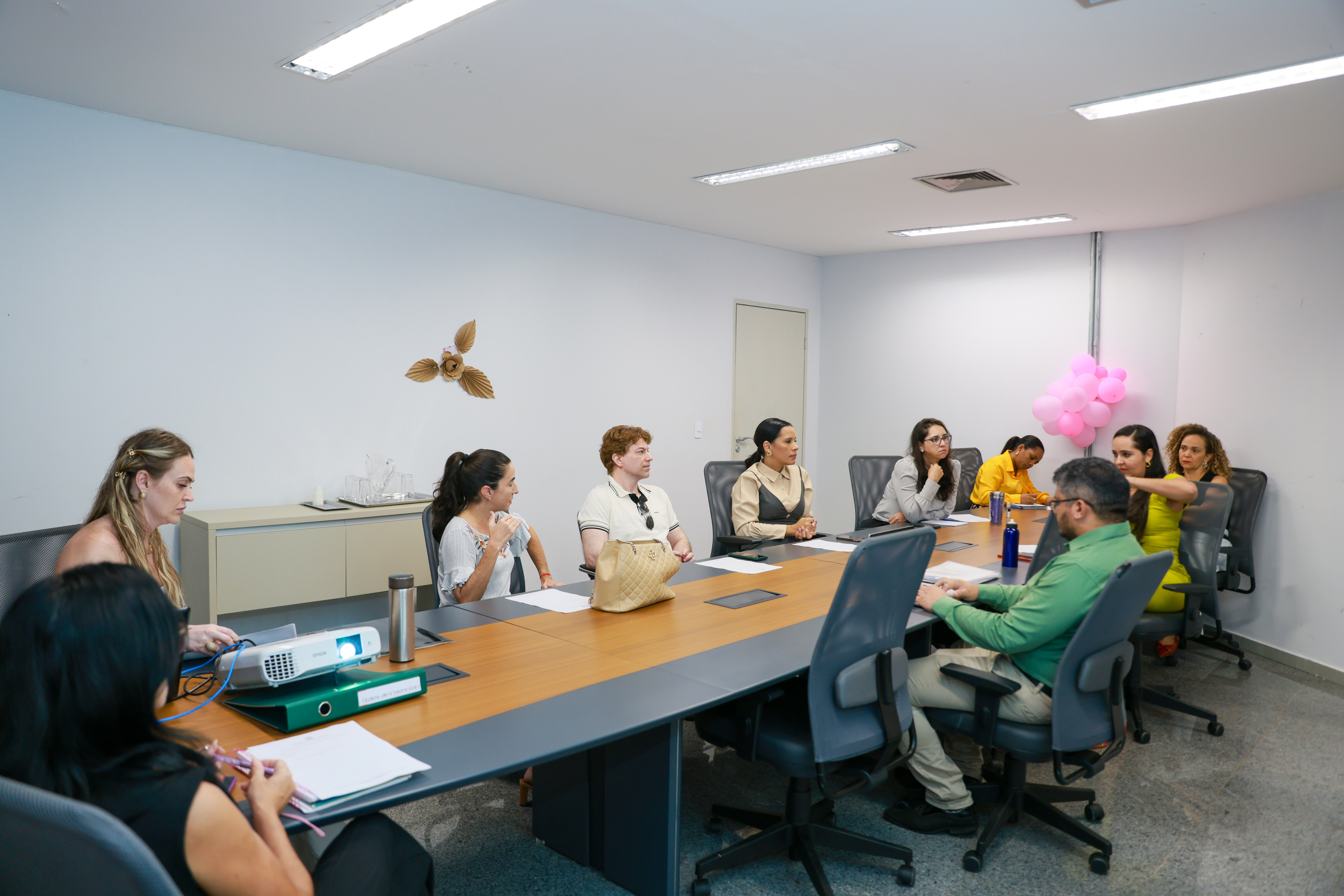 Reunião do Grupo de Trabalho Intersetorial sobre benefícios eventuais realizada na última quinta-feira,  27