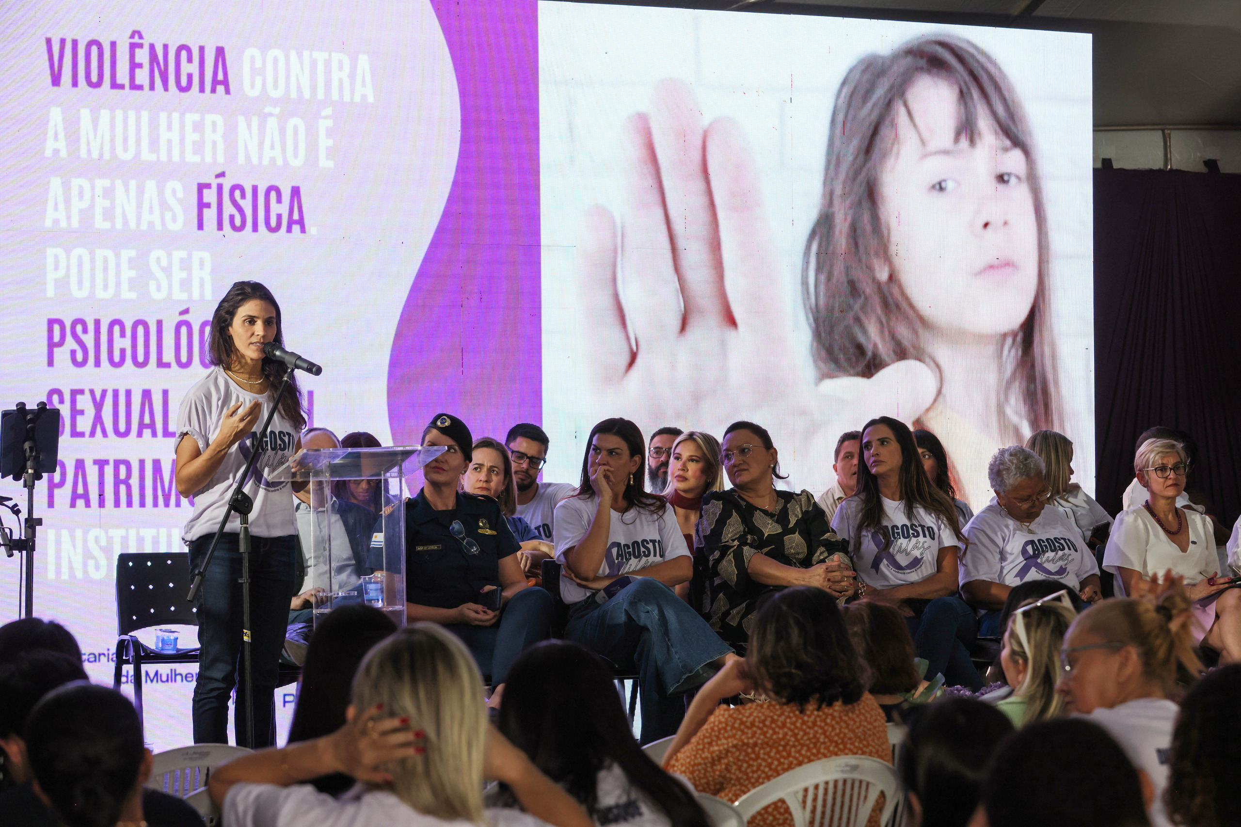 Secretária do Bem-Estar Animal, Gabriela Siqueira Campos, diz que mulheres precisam ocupar espaços de poder