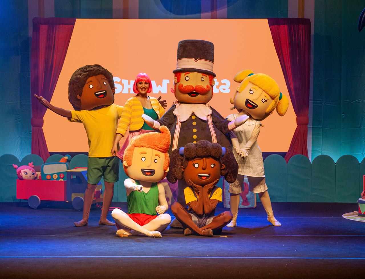 Com uma atmosfera lúdica e personagens cheio de cores, Mundo Bita subiu ao palco do 19° FGT 