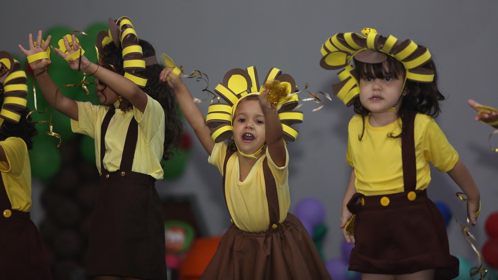 Cmei Príncipes e Princesas realiza 6º Castelo Cultural com o tema Literatura Infantil