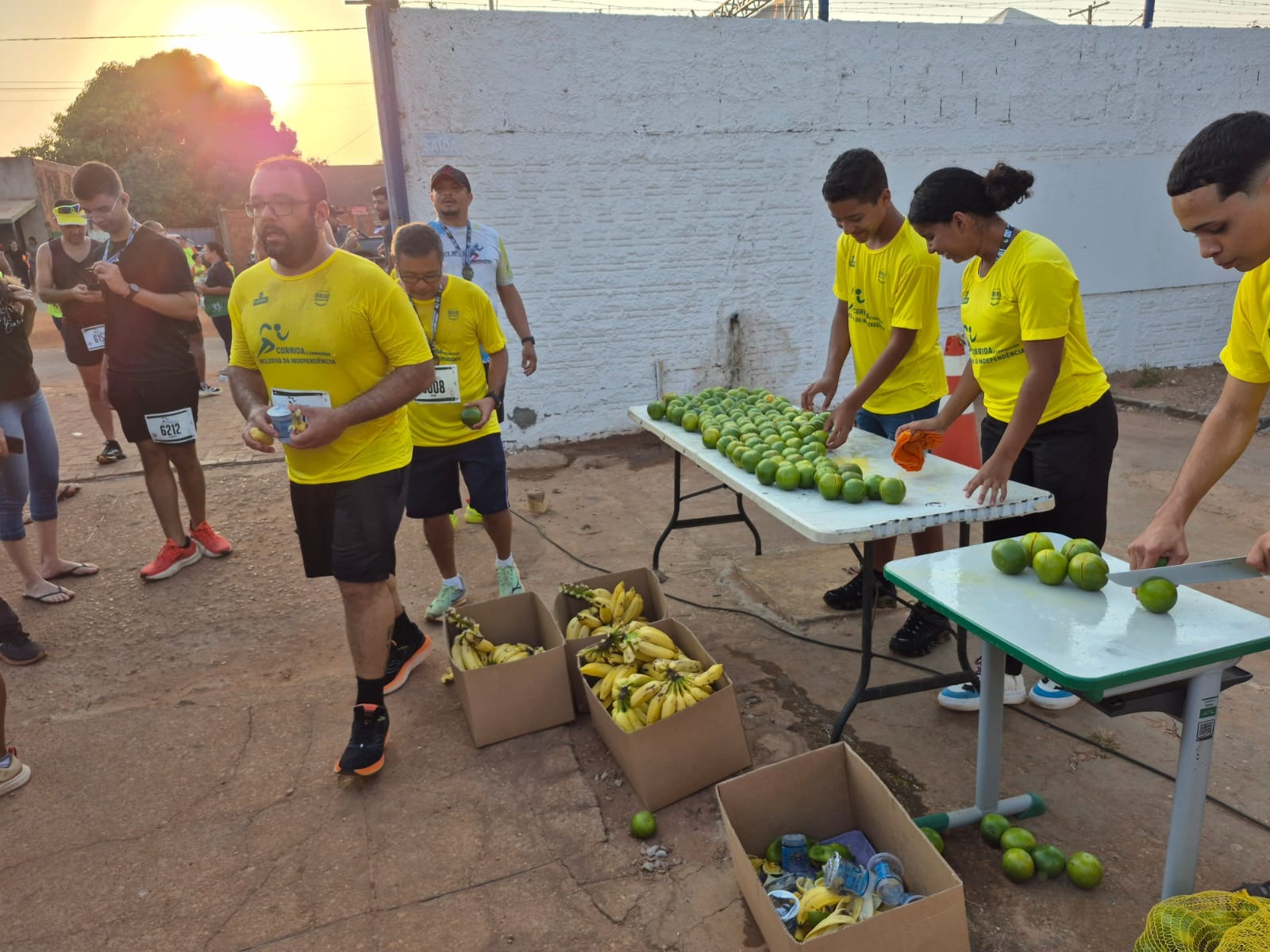 Organização caprichou e não faltaram frutas para reabastecer as energias dos corredores