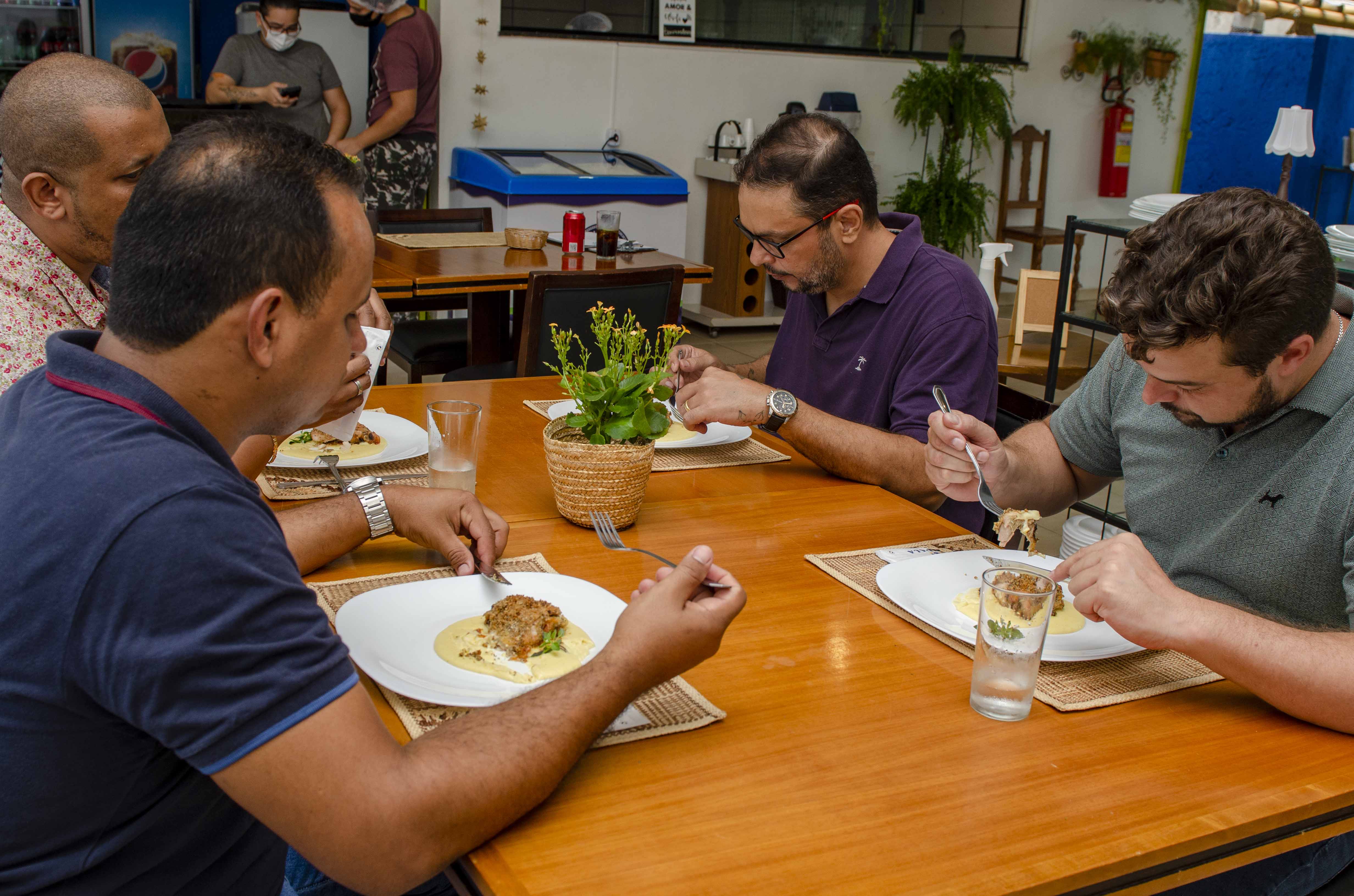 15º FGT: júri técnico avalia pratos inscritos na Rota Gastronômica