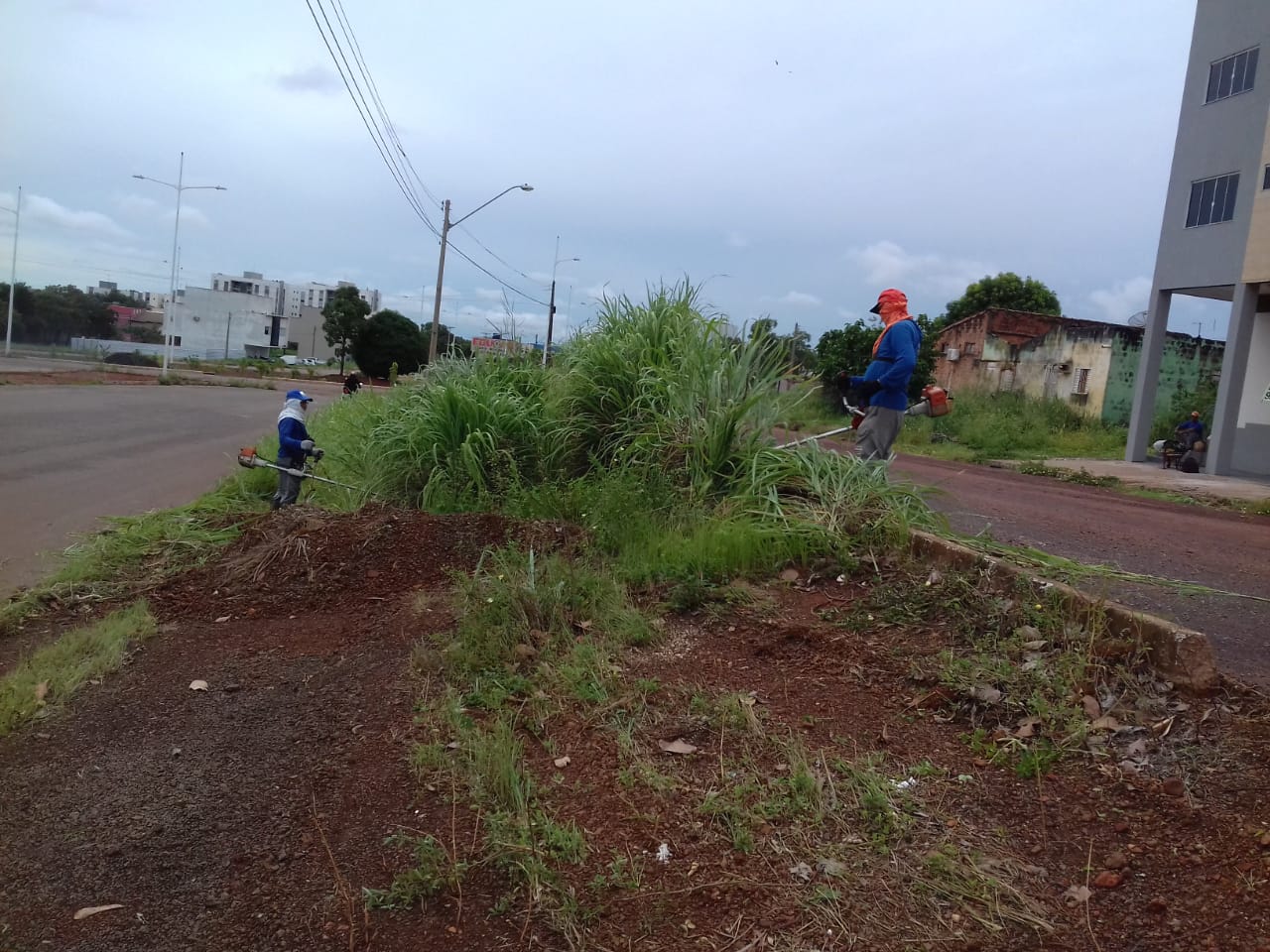 Serviços de limpeza e manutenção das vias de Palmas são intensificados no período chuvoso