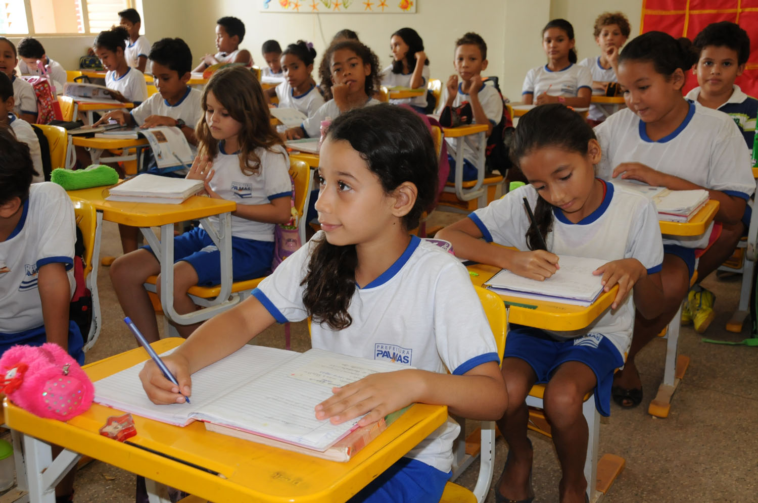 Após liminar, Semed convoca servidores para retorno às atividades