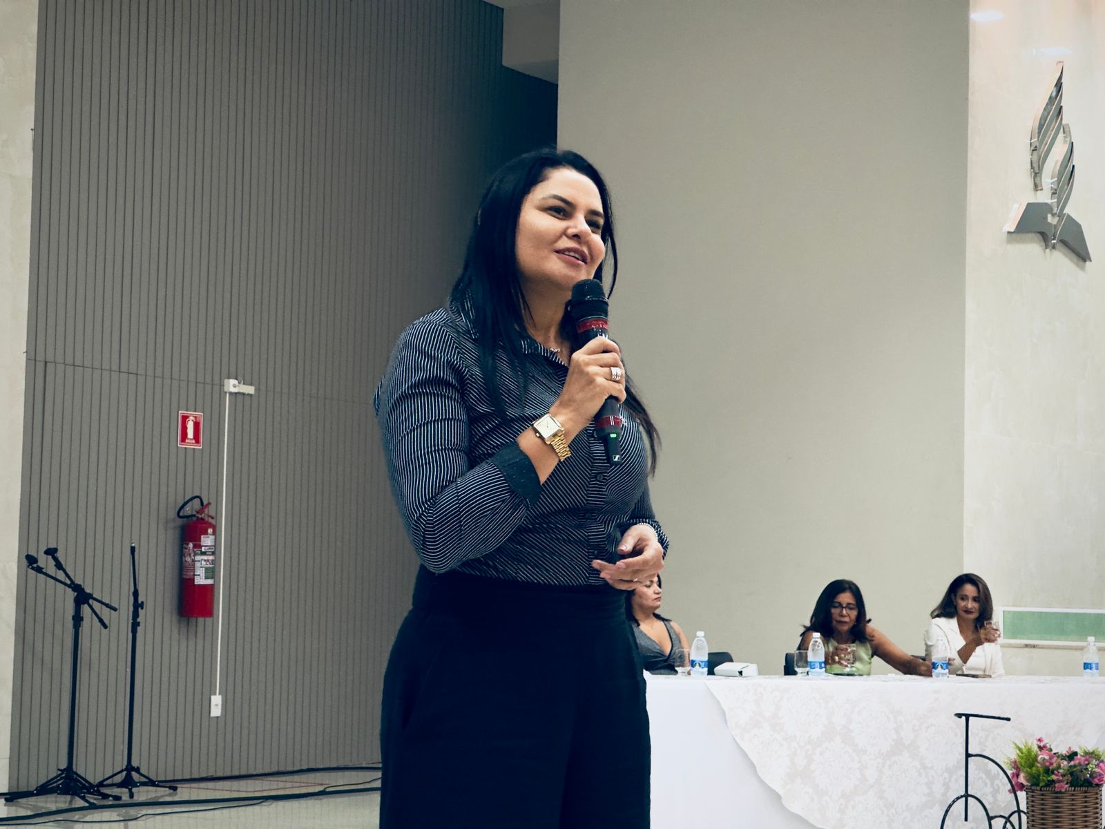 Para a secretária da Educação, Anice Moura, participar de um momento tão marcante renova o compromisso da rede em proporcionar uma educação mais humana e assertiva