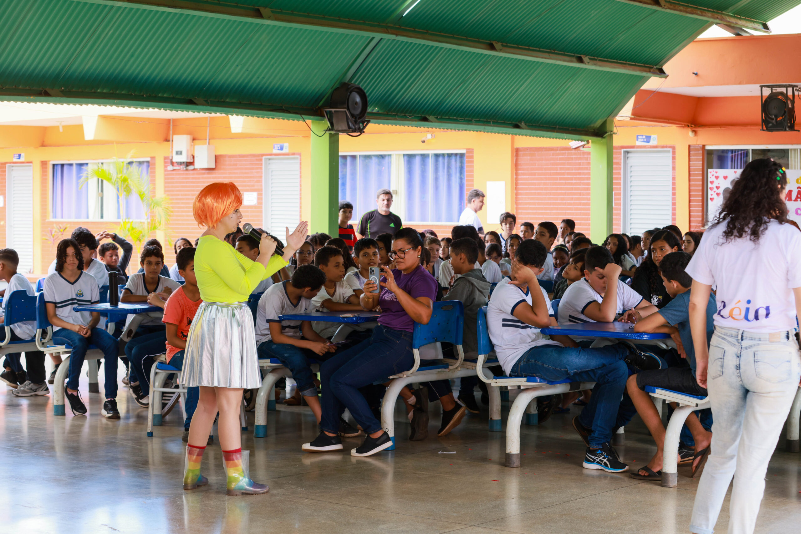 Alunos da rede municipal de ensino de Palmas participam de ação educativa sobre combate à violência contra a mulher