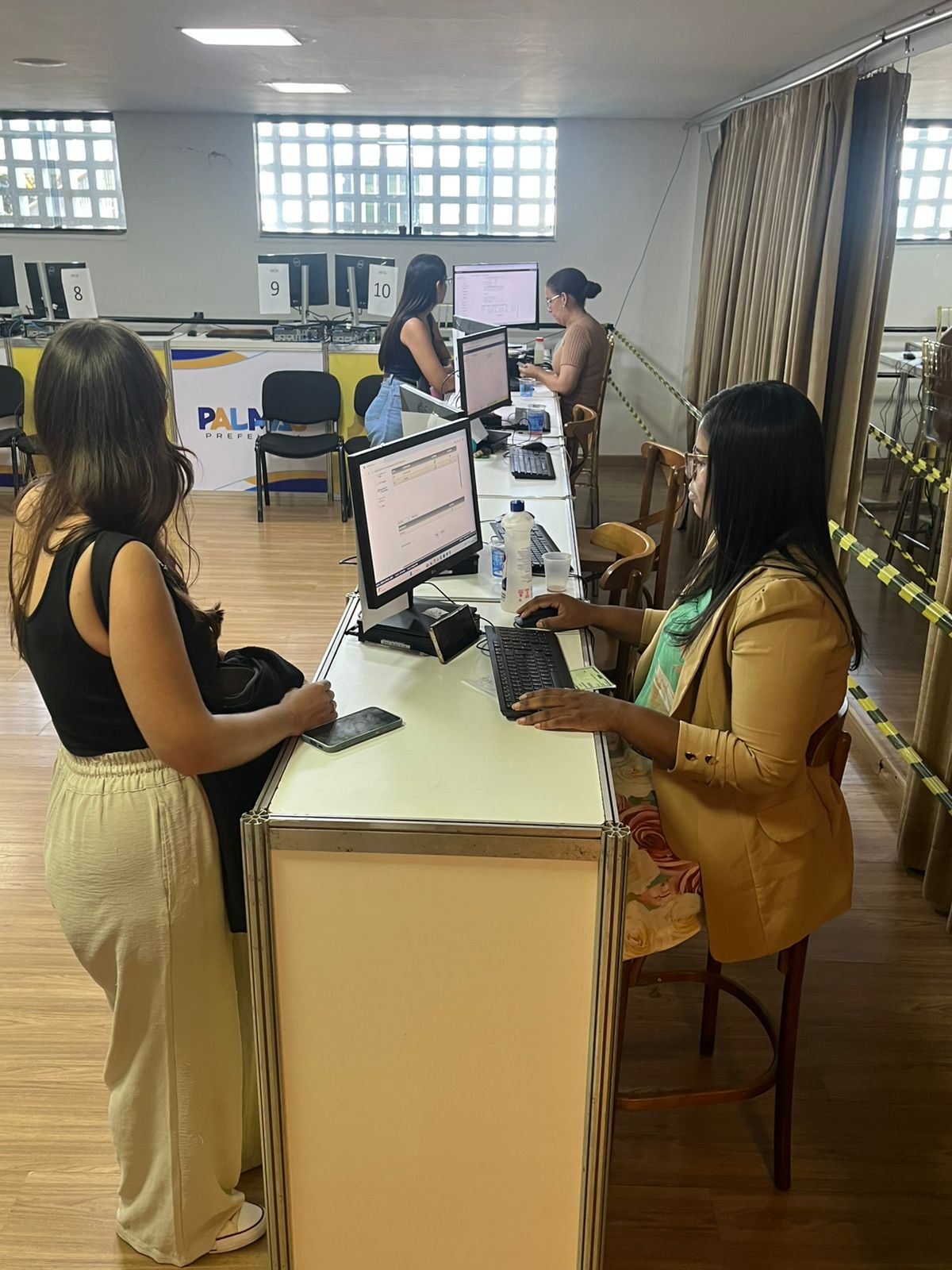 Postos de atendimento para emissão do cartão do transporte funcionarão no feriado de aniversário de Palmas