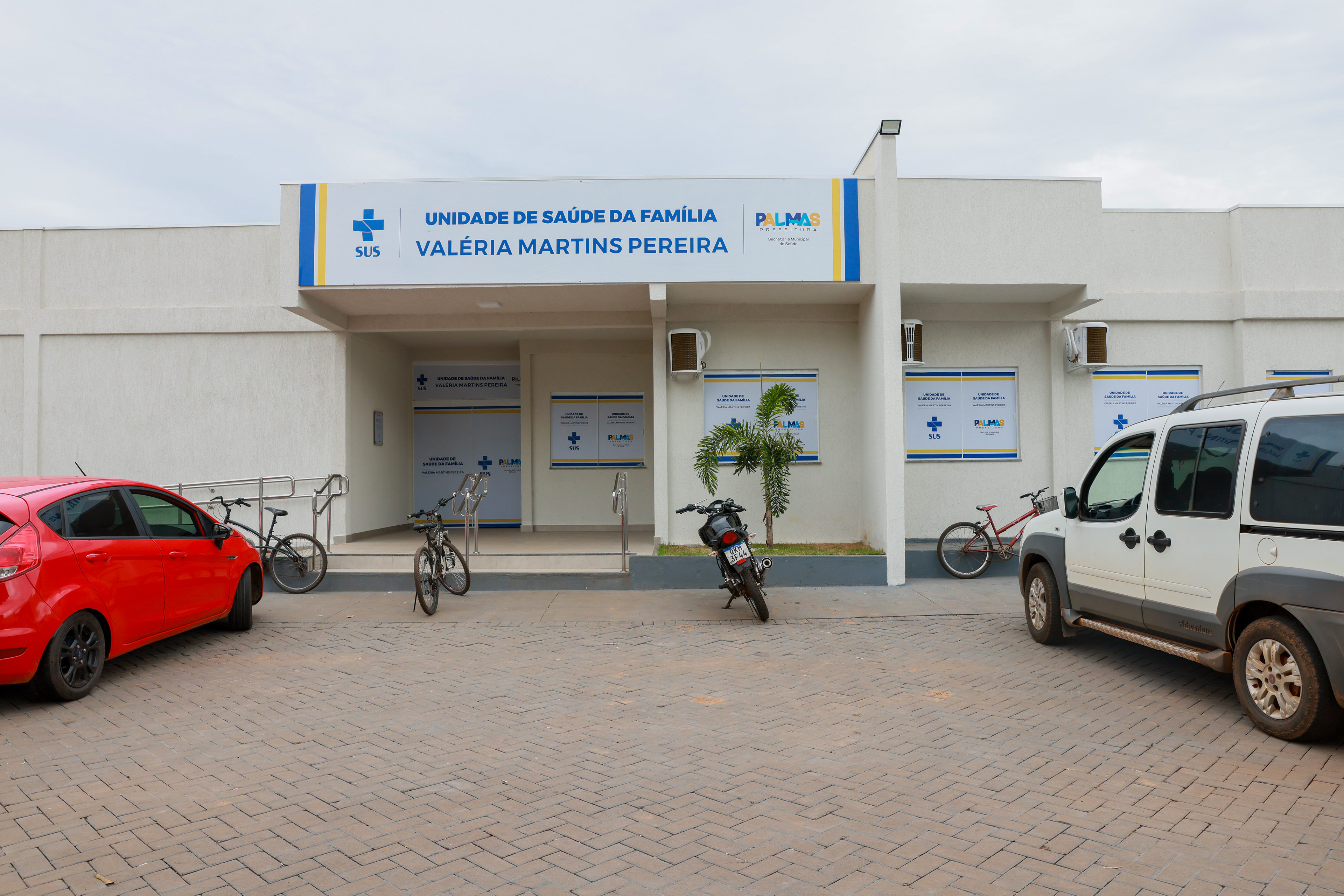 Dentre os serviços oferecidos estão consultas médicas e de enfermagem, coleta de exames e atendimento de odontologia 