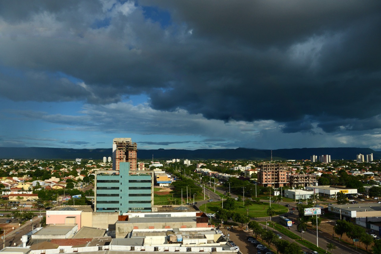 Defesa Civil do Município traz alerta de chuvas intensas para Palmas e região nesta sexta, 12