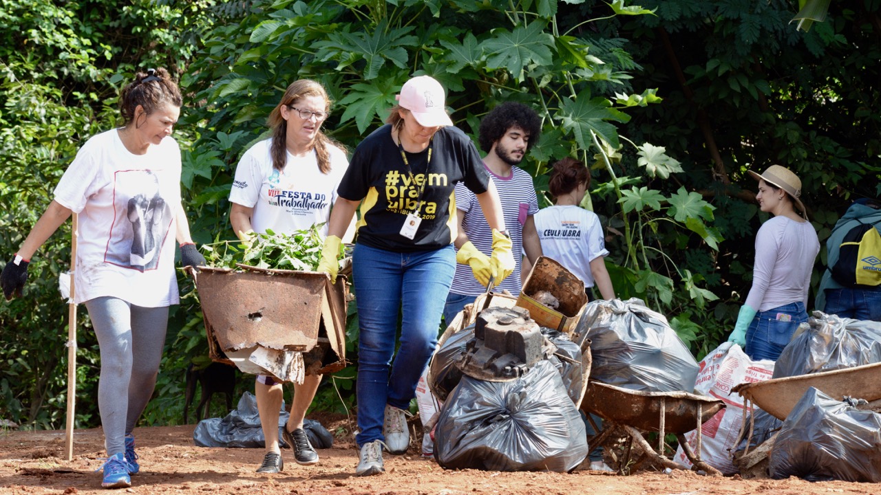 FMA e parceiros realizam mutirão de limpeza no Córrego Machado no sábado, 6