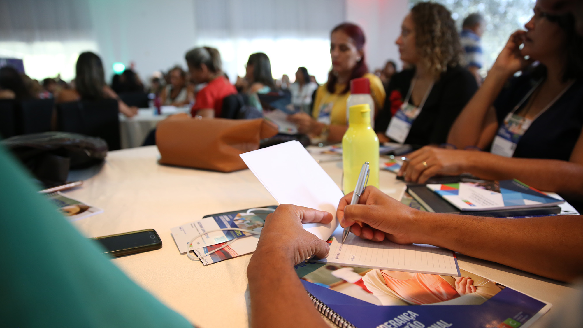 Profissionais da Educação iniciam ano letivo com formação pedagógica