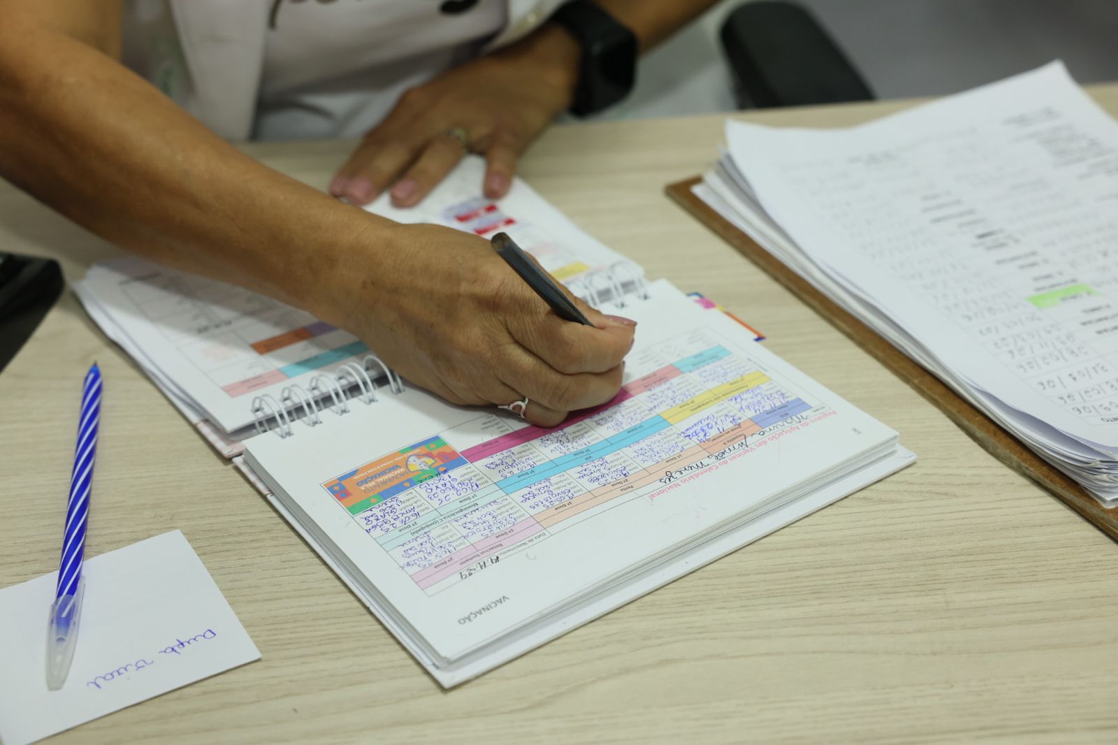 Atualização do cartão de vacina garante que doenças preveníveis sejam evitadas com eficácia coletiva 