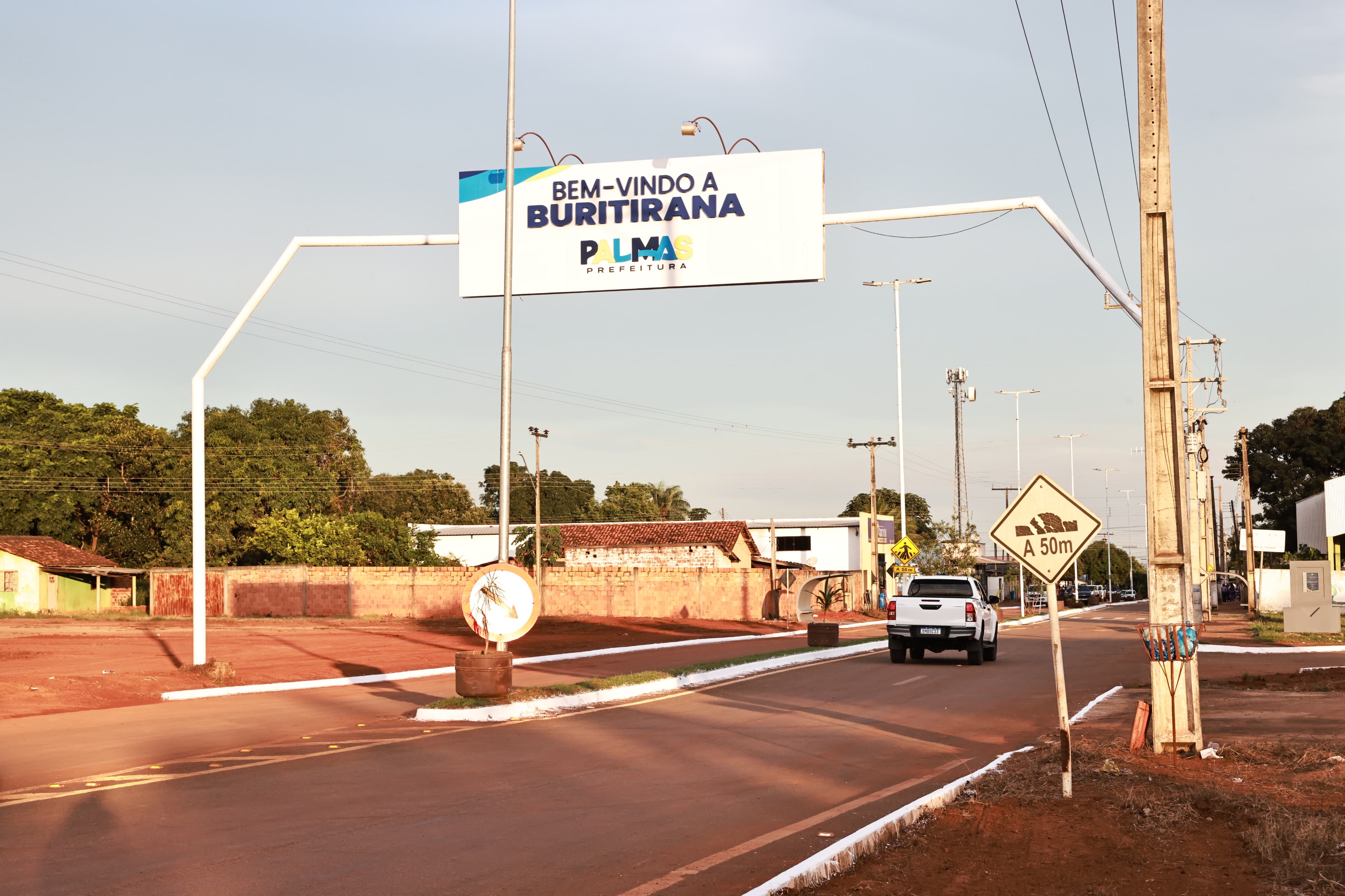 Novo portal do distrito de Buritirana