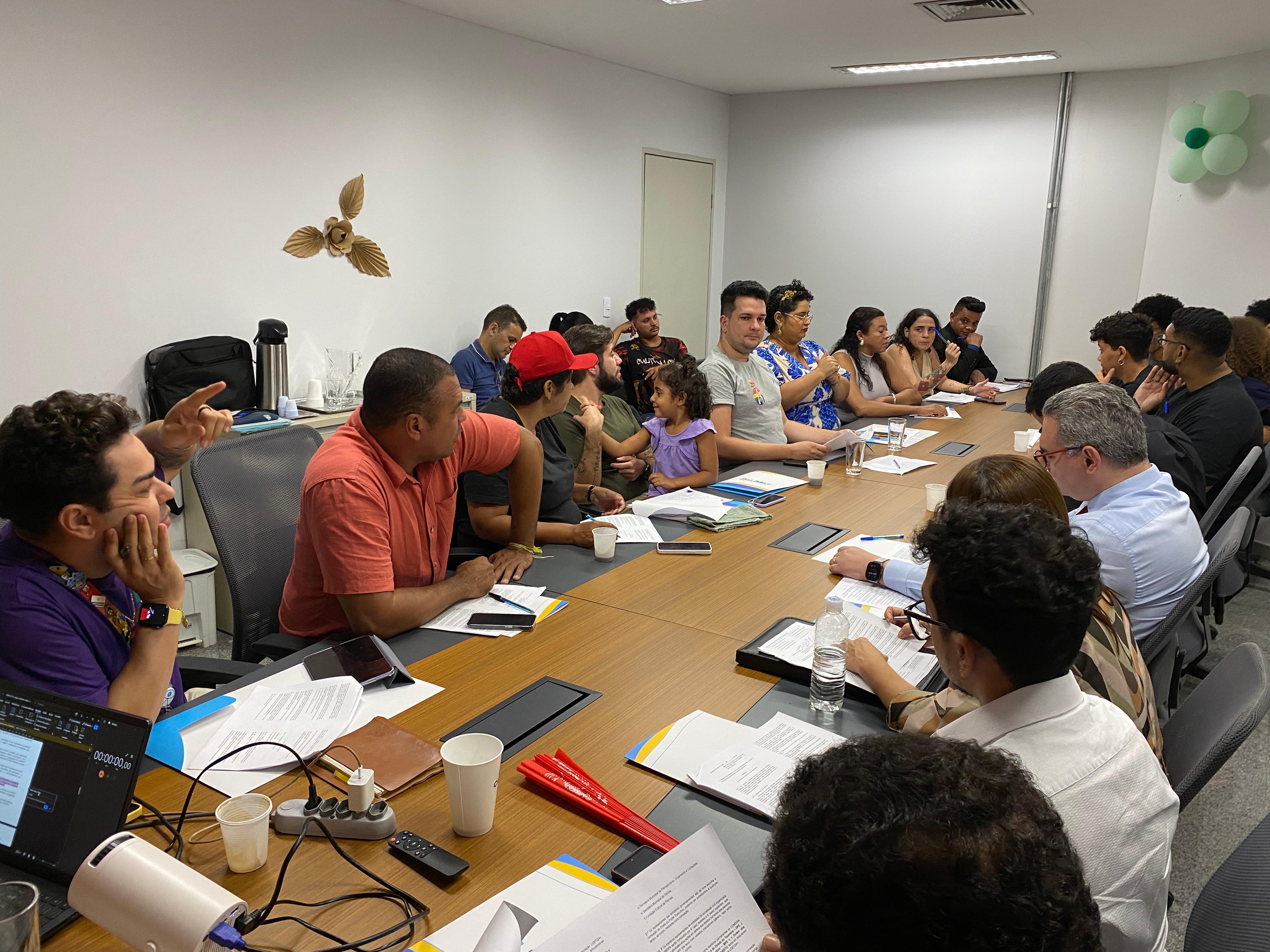 Atividade foi realizada na noite de quarta-feira, 21, na sala de reuniões da Secretaria Municipal de Ação Social, em Palmas