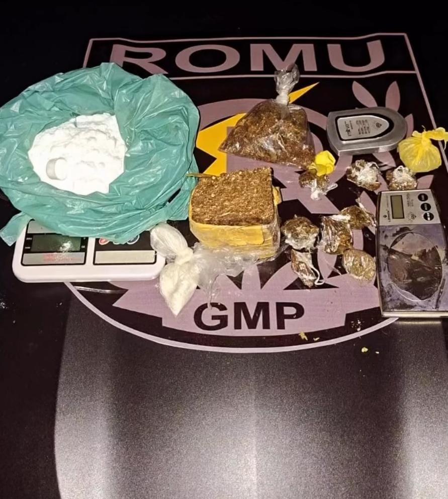 Guarda Metropolitana encaminha casal à delegacia por tráfico de drogas na região sul da Capital