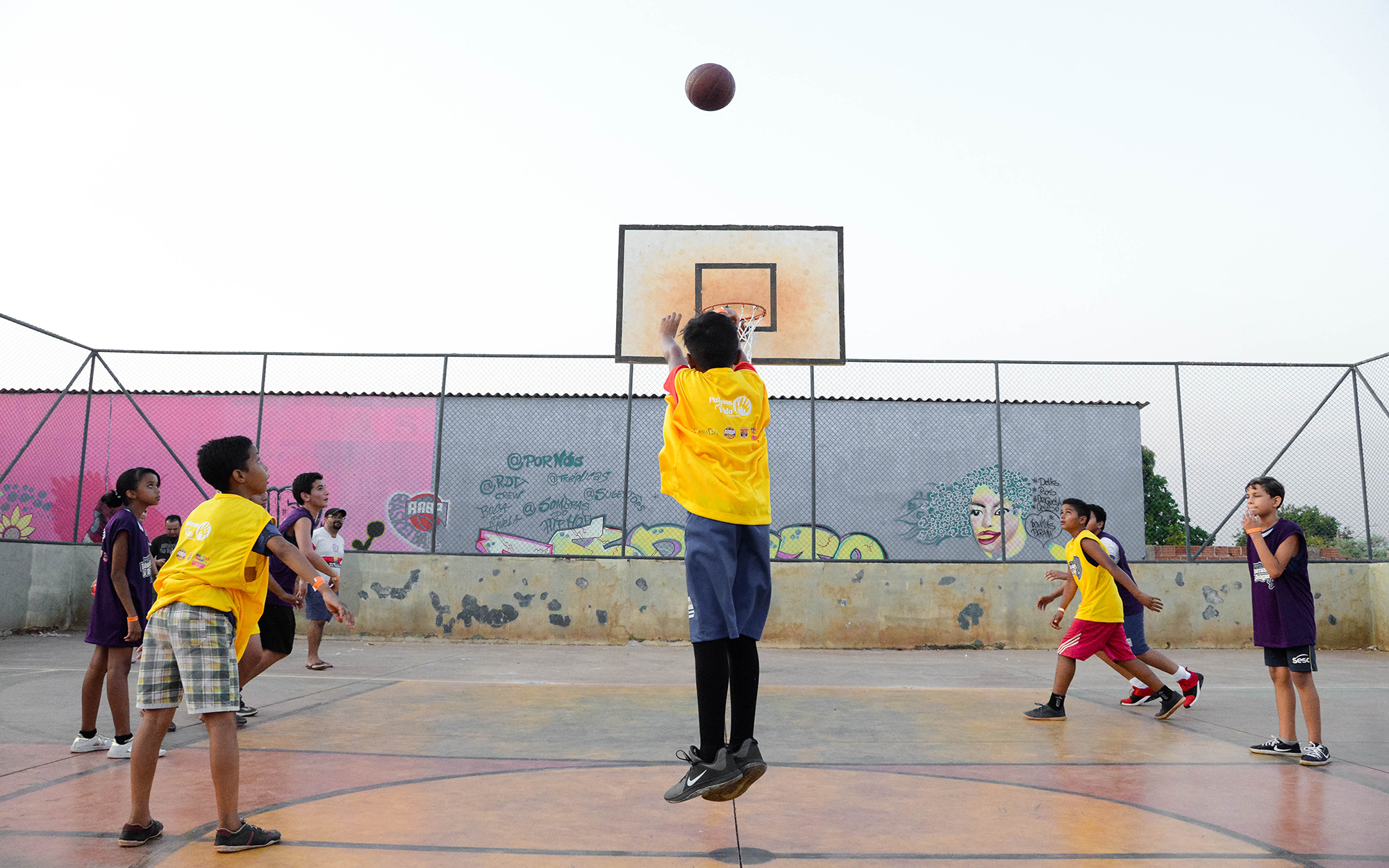 Combate as drogas é reforçado por torneio de Basquete e palestra de Mano Reco