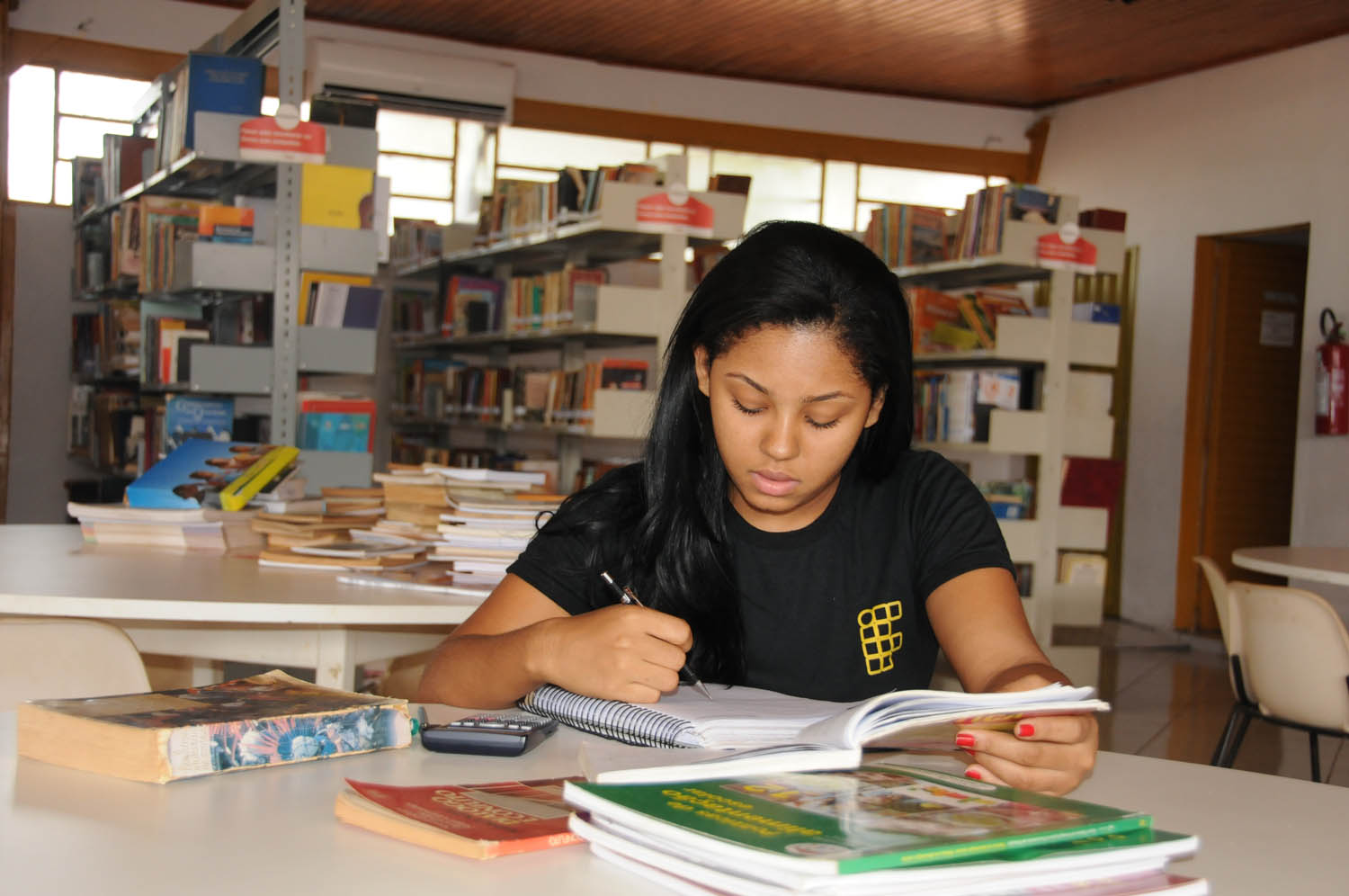 Fundação Cultural de Palmas lembra o Dia do Livro