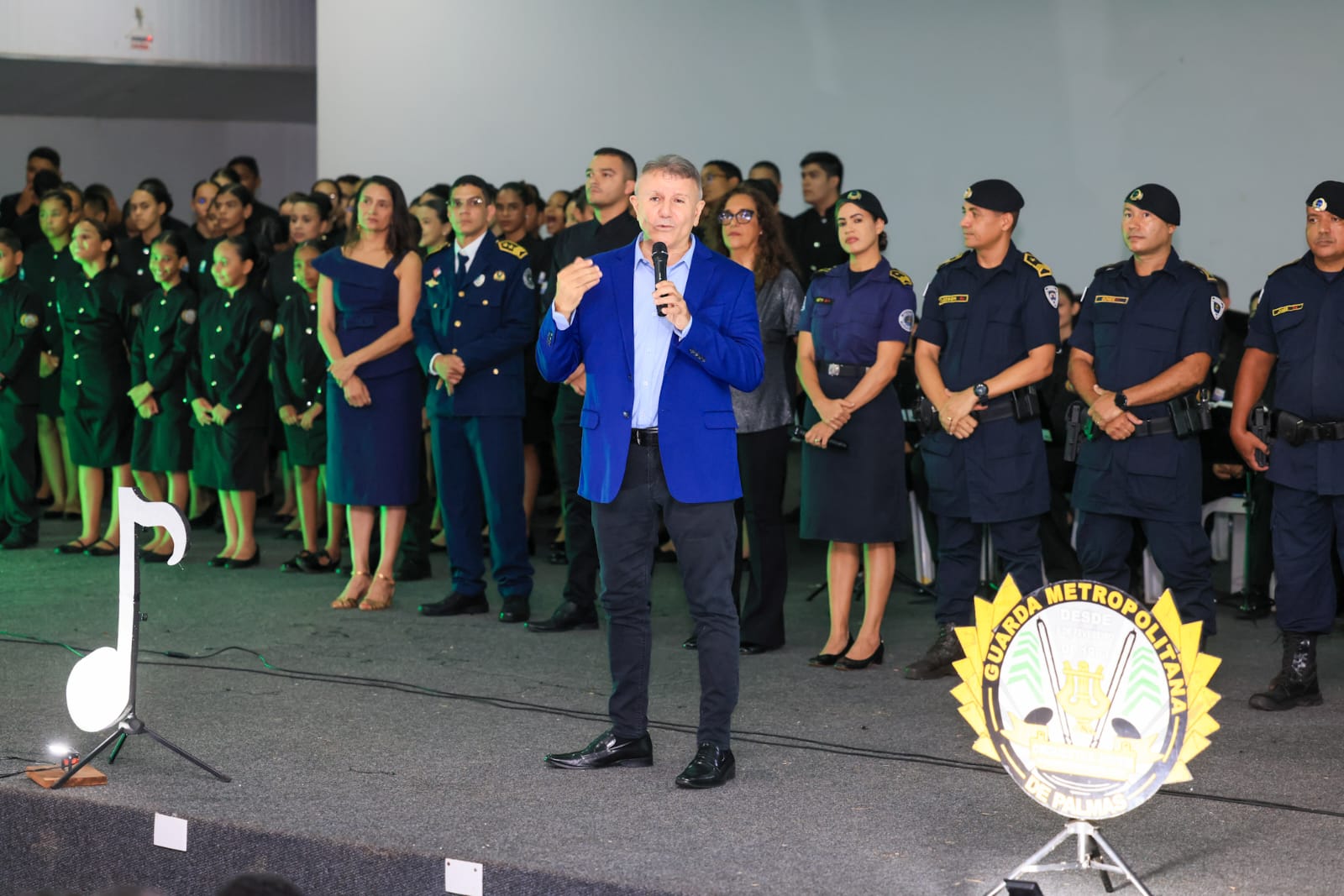 Prefeito Eduardo Siqueira Campos relembrou do inicio da criação da Banda da Guarda com o maestro Major Oscarlino e prometeu investimentos