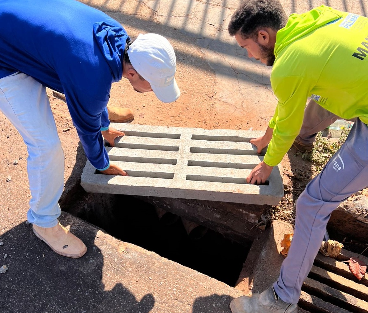 Prefeitura de Palmas substitui mais de 260 grelhas e 60 cavaletes de bocas de lobo em ação de manutenção urbana