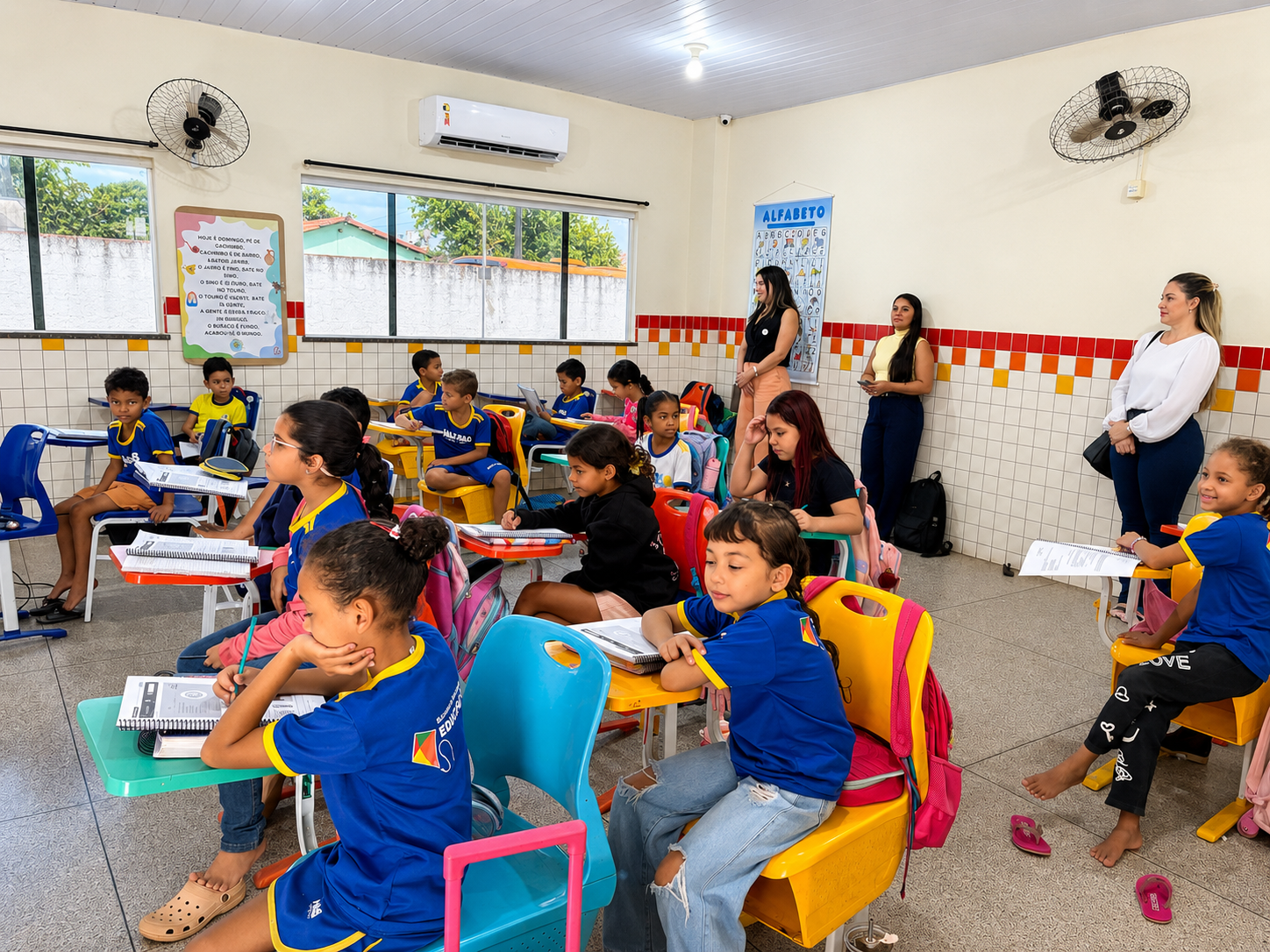 Caminhada Pedagógica acompanha avanços da alfabetização na Escola Municipal Sávia Fernandes