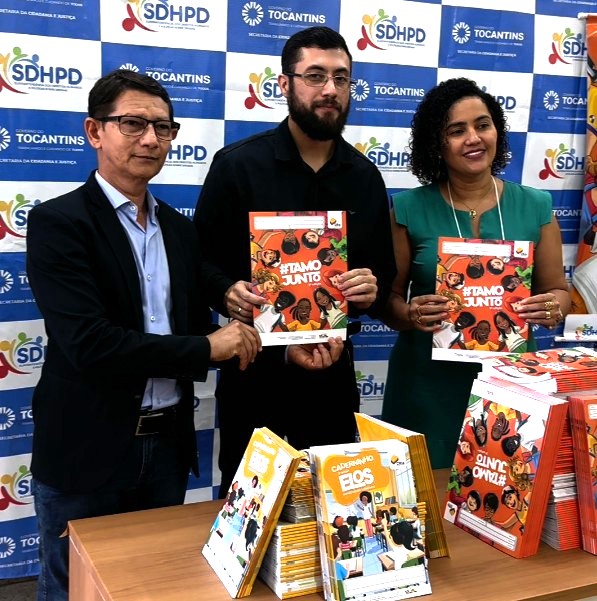 Educação de Palmas recebe material didático do programa federal #Tamojunto para fortalecer a prevenção ao uso de drogas