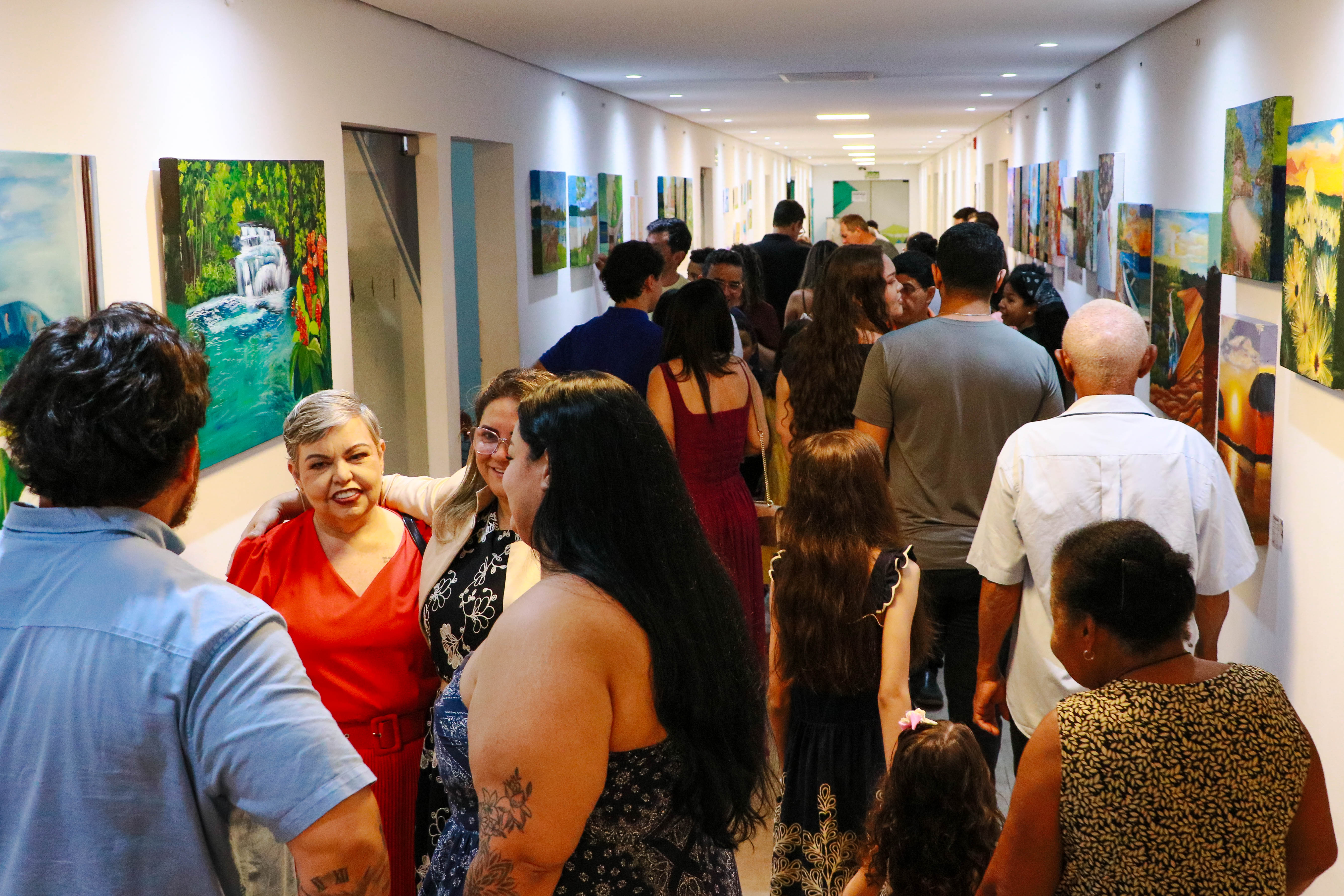 Fundação Cultural de Palmas realiza lançamento de exposição coletiva de pinturas a óleo ‘Janelas para o Mundo’