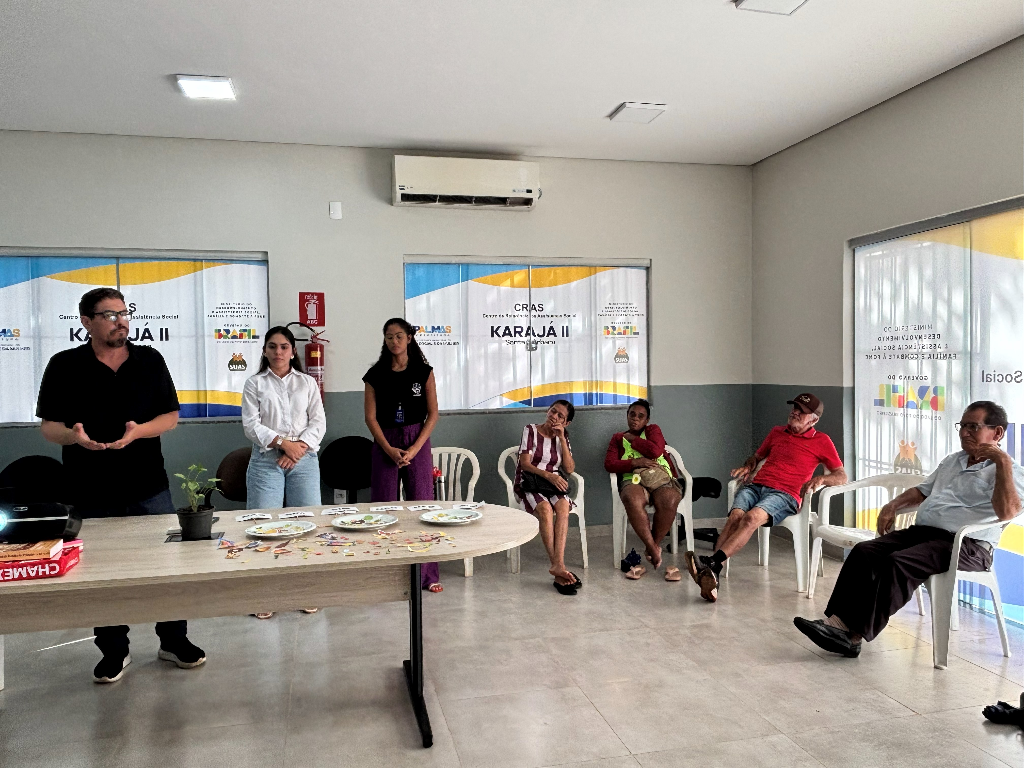 Prefeitura de Palmas leva orientação sobre educação alimentar a pessoas idosas atendidas no Cras Karajá II