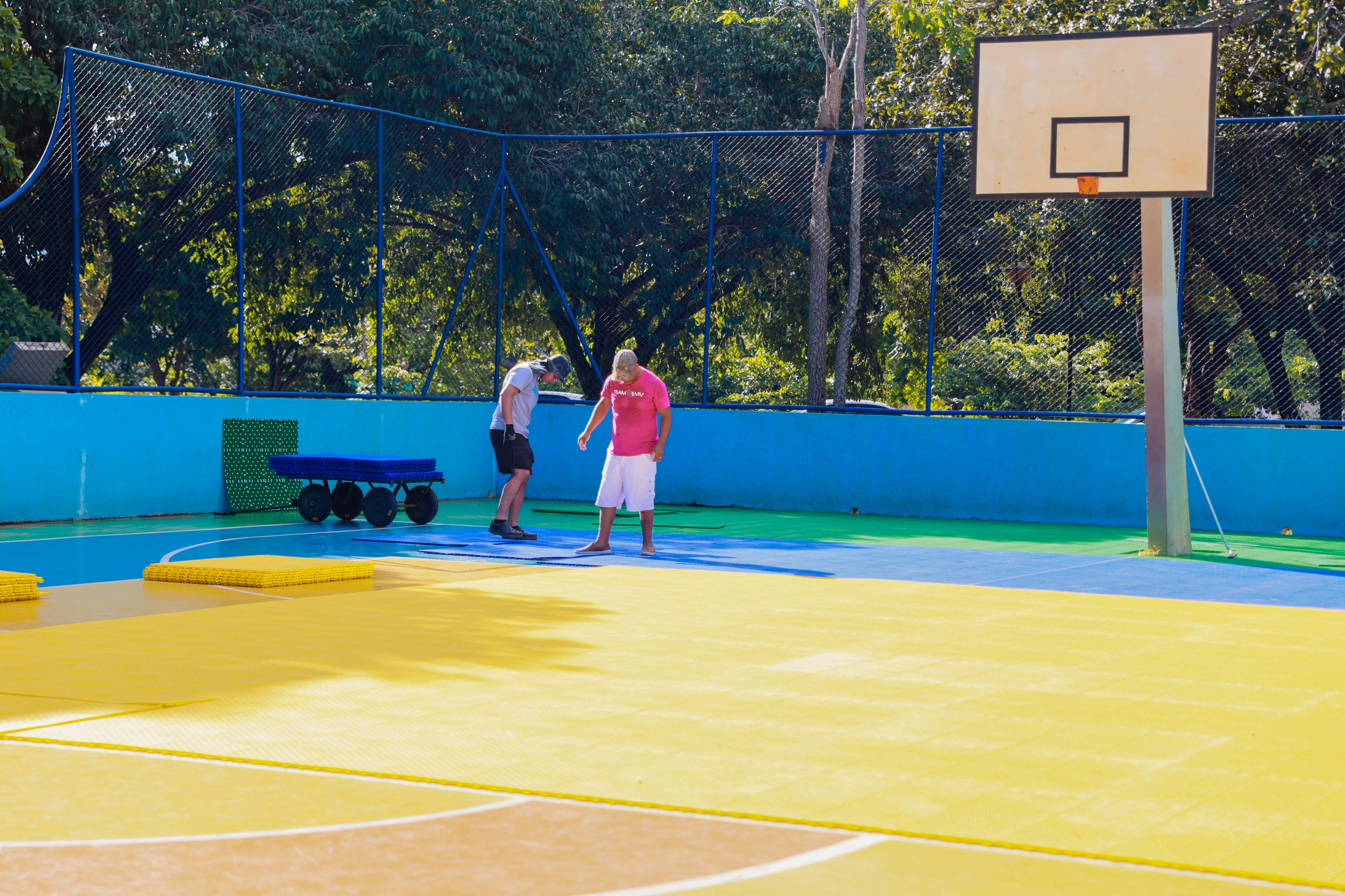 Unidade esportiva da Arse 14 (110 Sul) foi a primeira a receber o novo piso