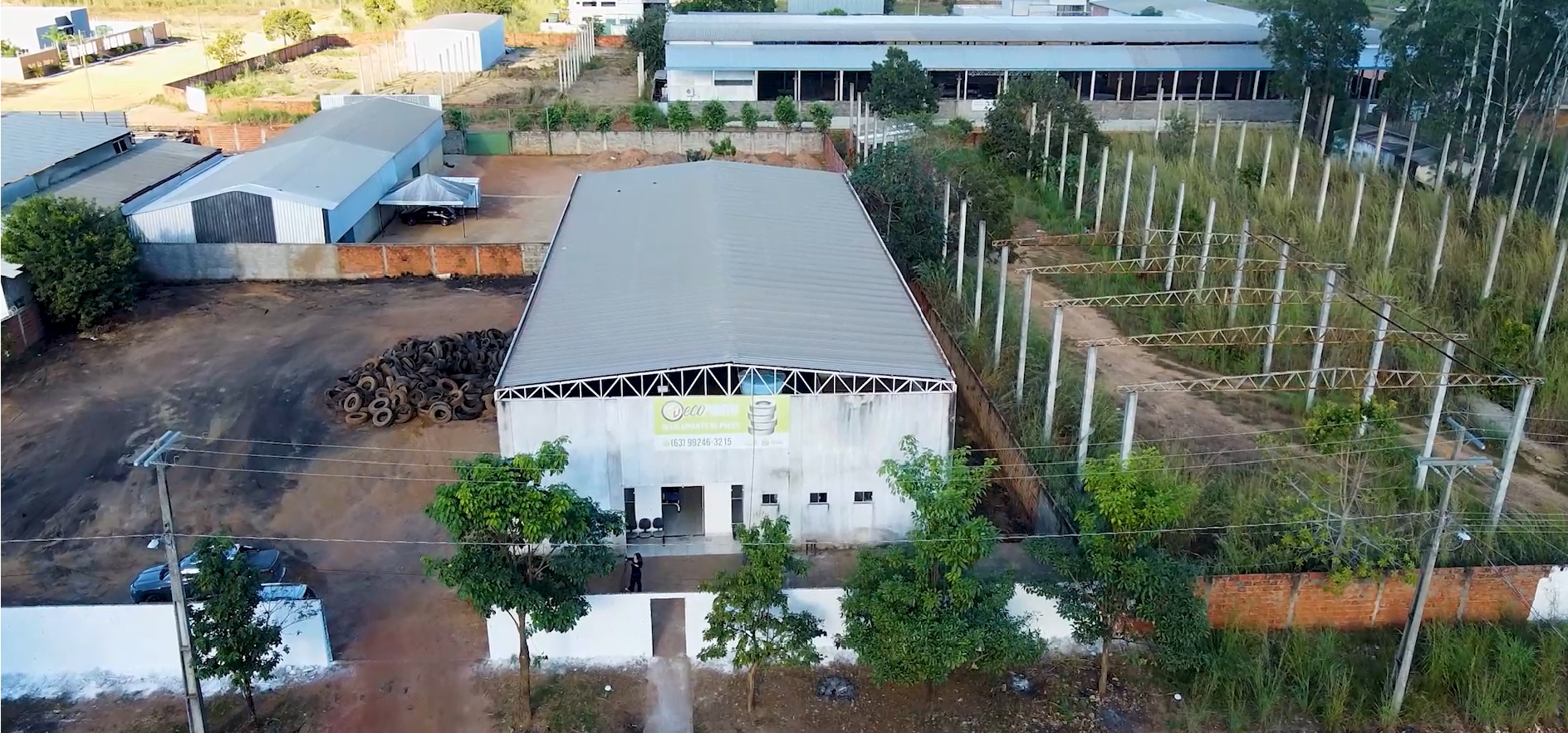 Ecoponto de pneus fica na área industrial, em Taquaralto