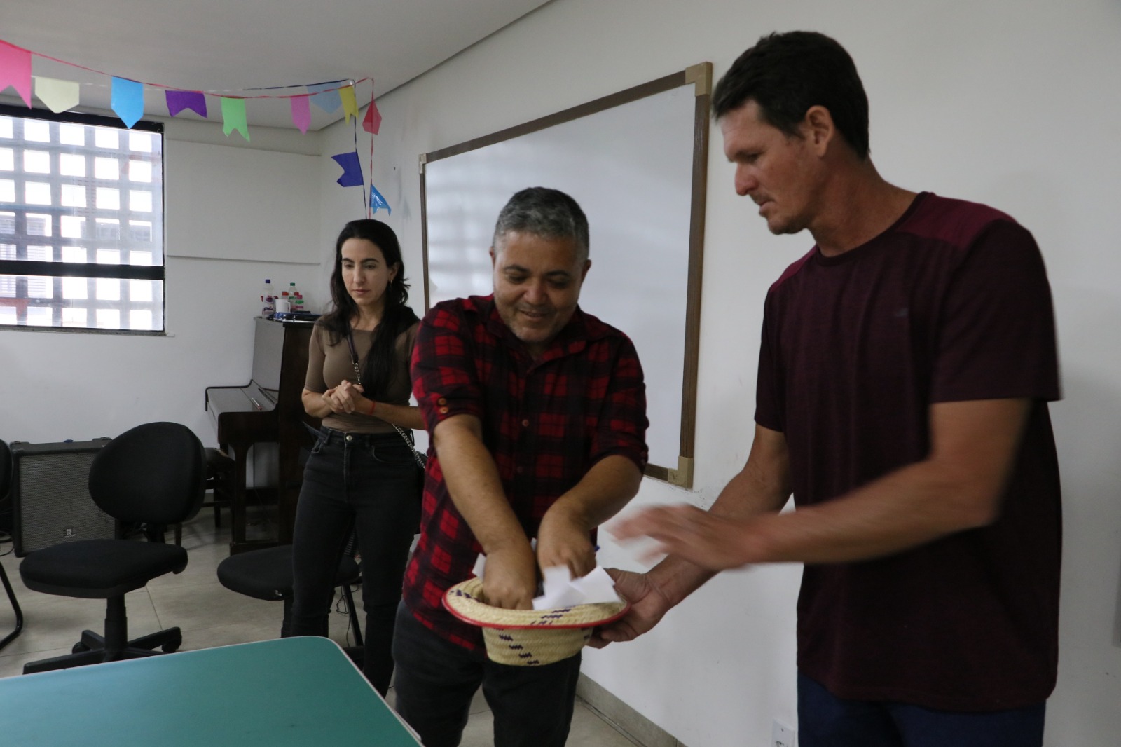 Representantes da Comissão Organizadora participaram do sorteio nesta quinta, 19