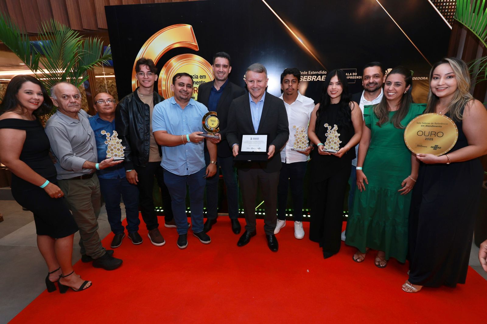 Colaboradores da Casa do Empreendedor de Palmas também receberam prêmios individuais pelo atendimento - Foto: Flávio Cavalera