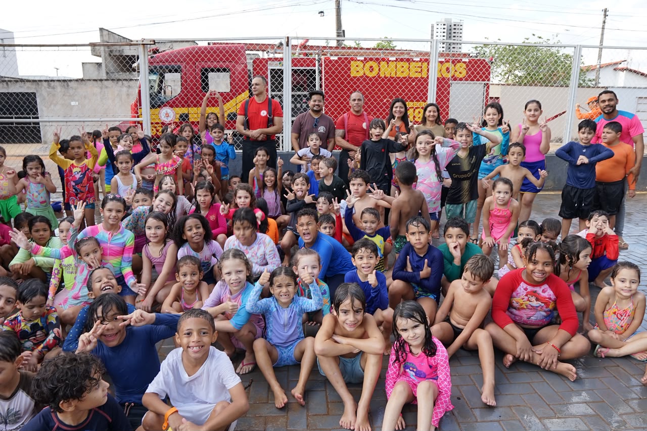 Bombeiros Militar do Tocantins proporcionou às crianças a oportunidade de conhecer de perto o trabalho da corporação e estreitar os vínculos entre a comunidade escolar - Pedro Barbosa 