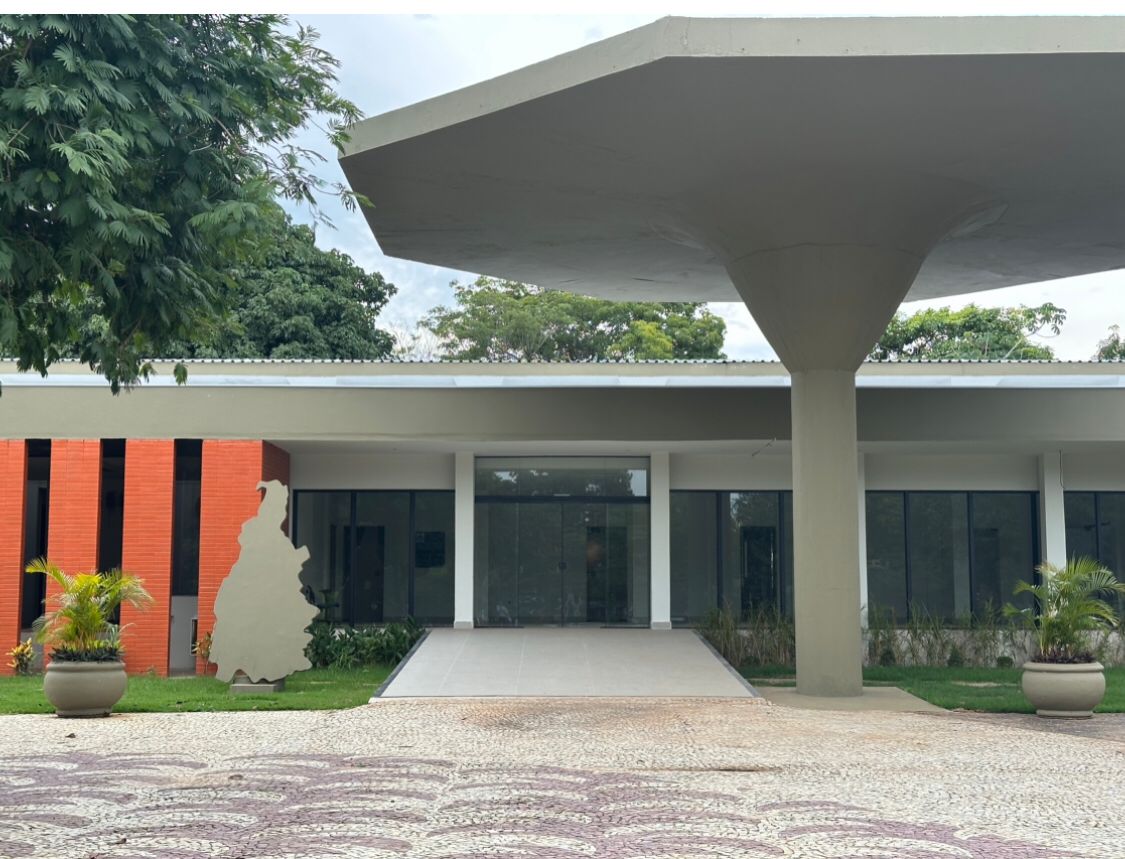Reforma da parte externa do espaço já foi concluída 