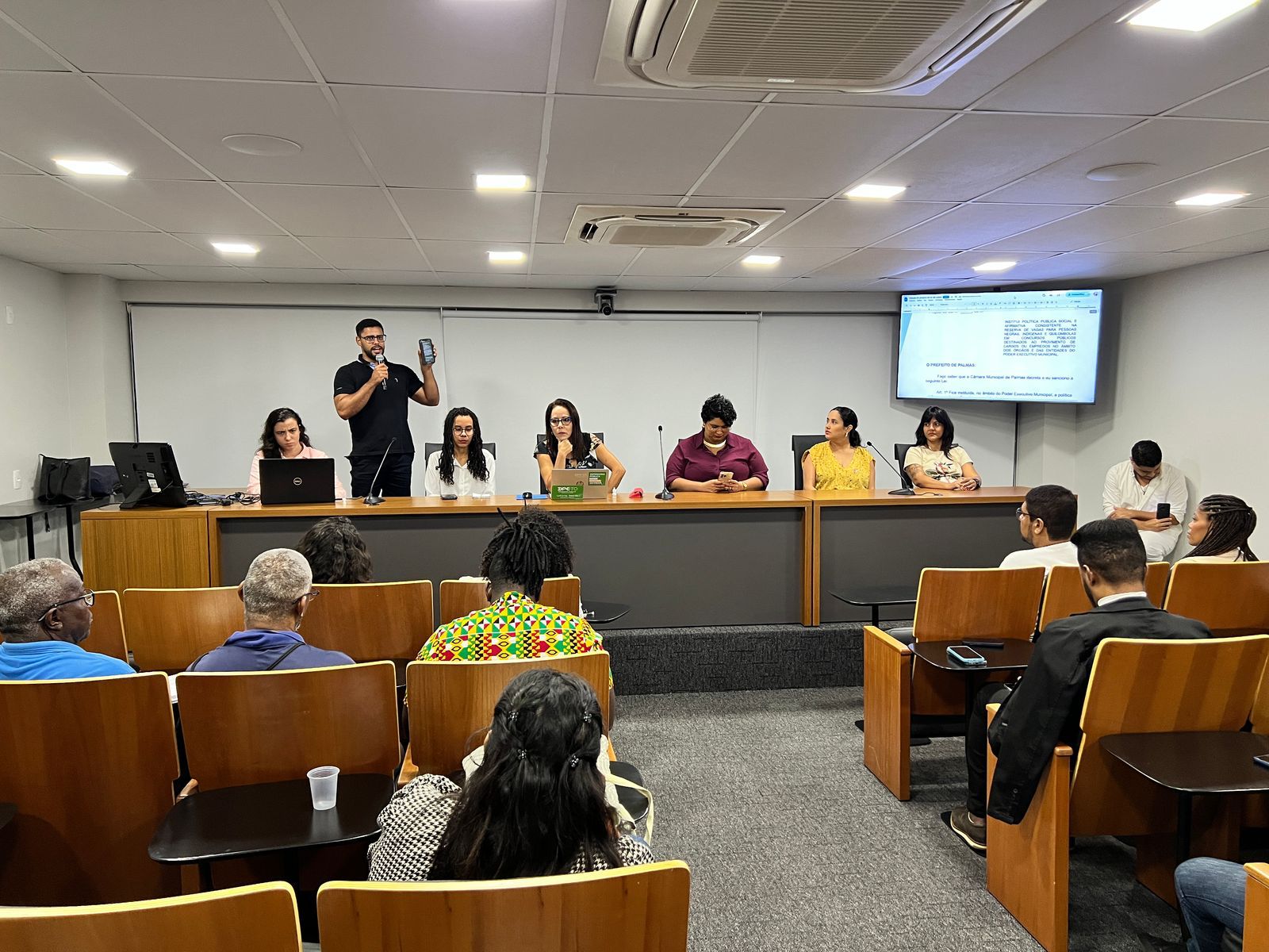 O secretário extraordinário de igualdade racial e Direitos Humanos de Palmas, Eduardo Azevedo, destacou a importância da participação popular na elaboração da proposta