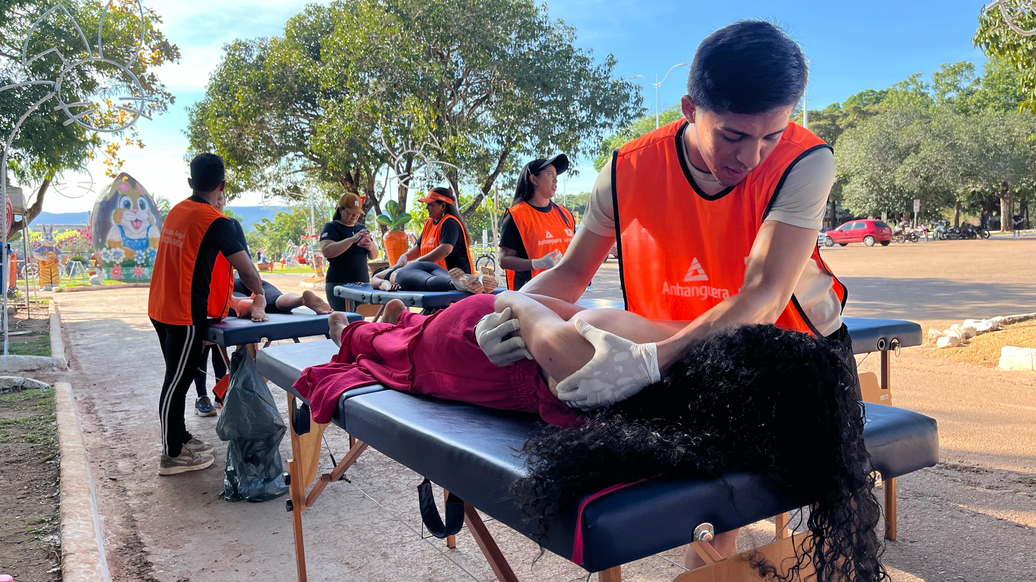 Massagem foi uma das atividades que mais atraiu público do Parque Cesamar