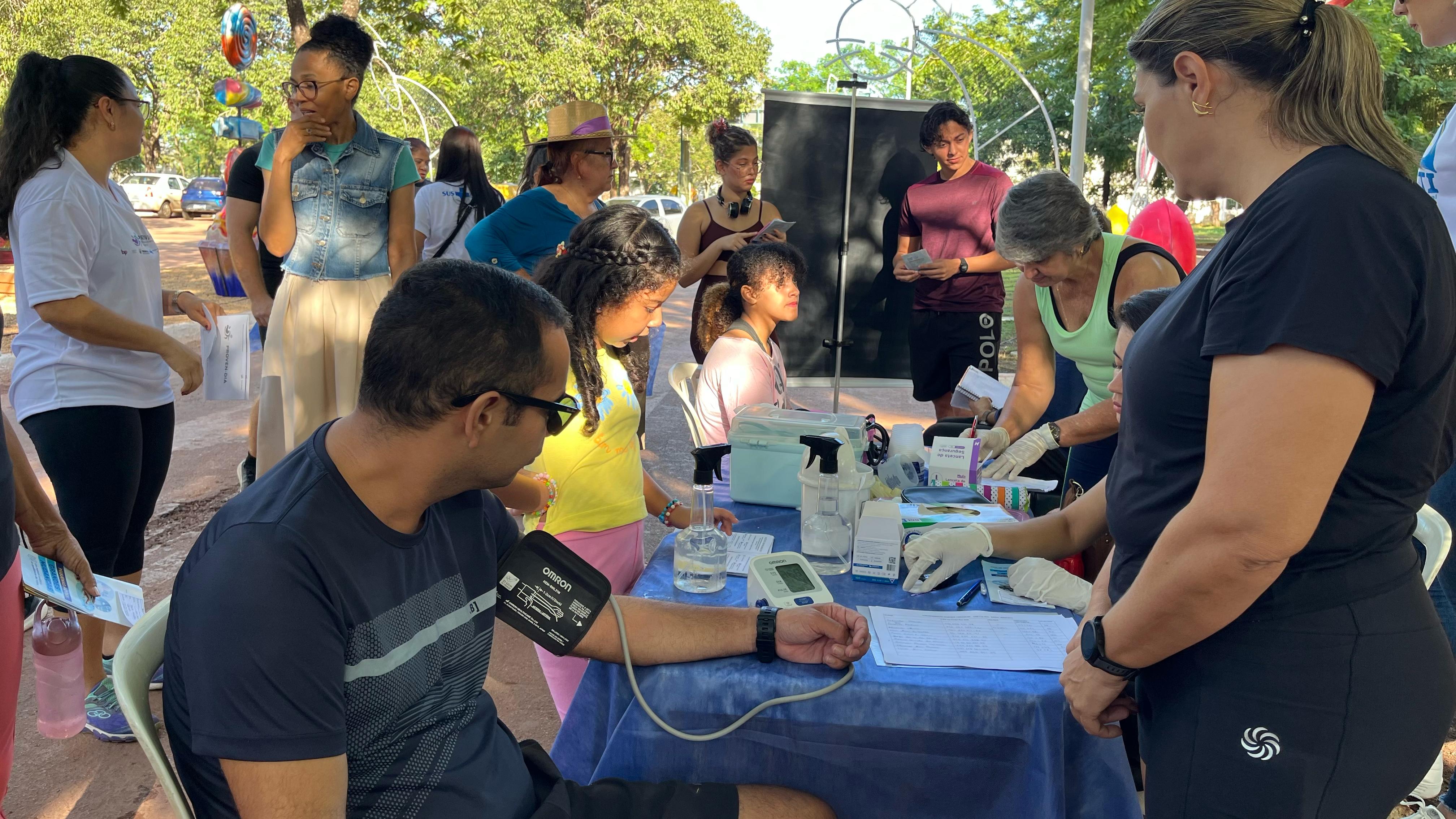 Victor Alves Vieira gostou da iniciativa da Prefeitura e fez questão de passar por todas estações