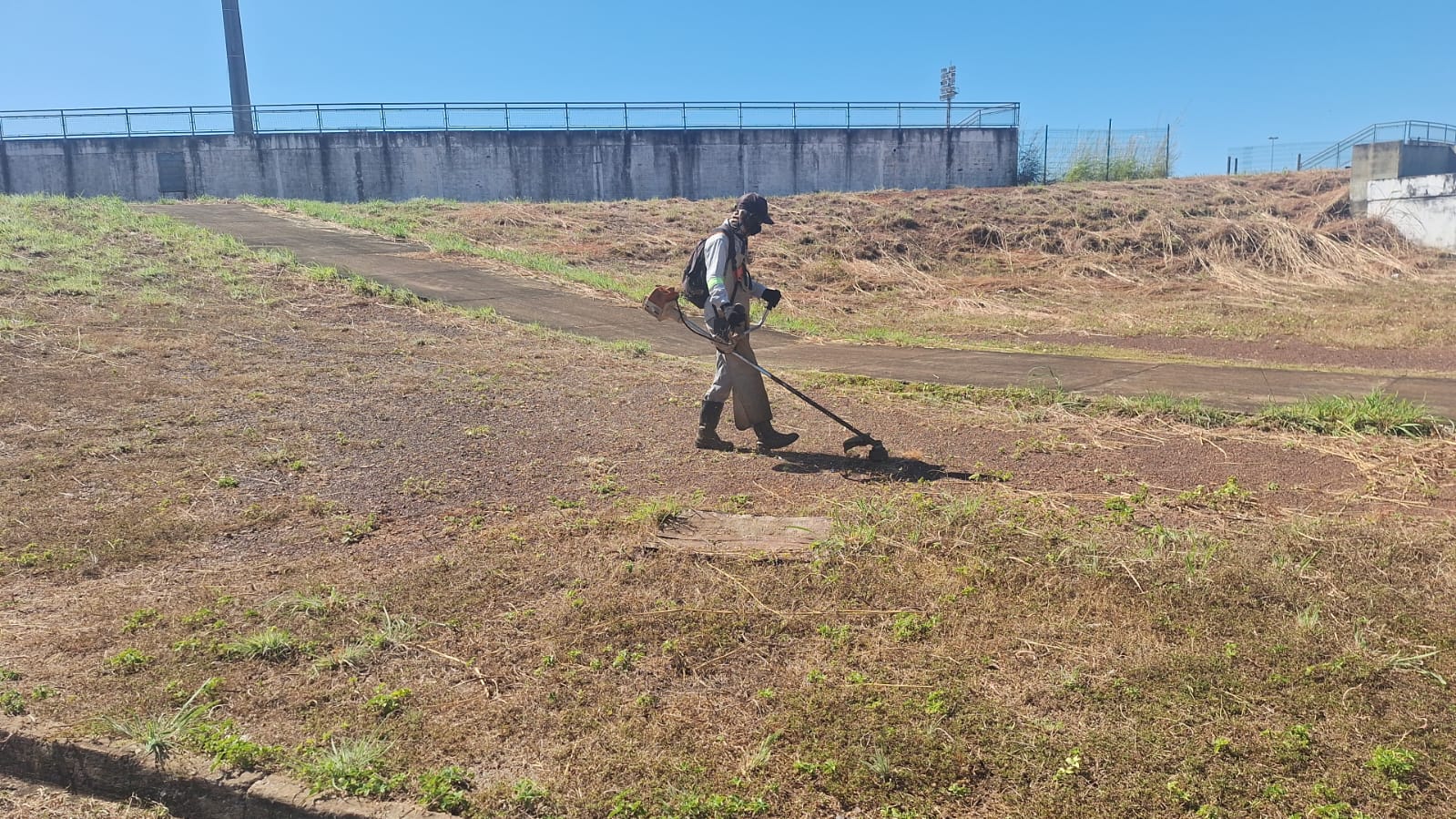 Local também recebeu serviços de limpeza e roçagem