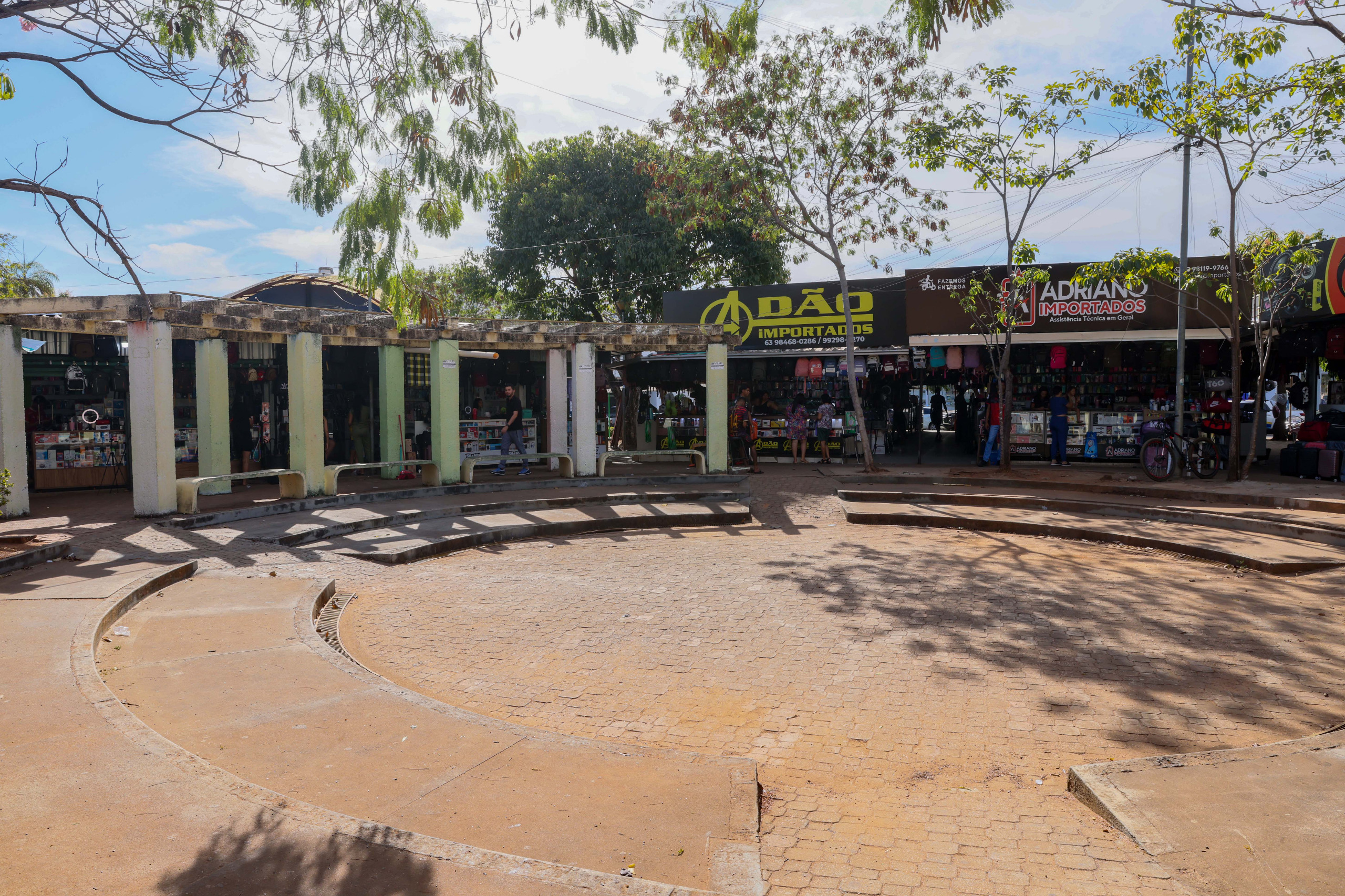 Local abriga mais de 60 negócios.