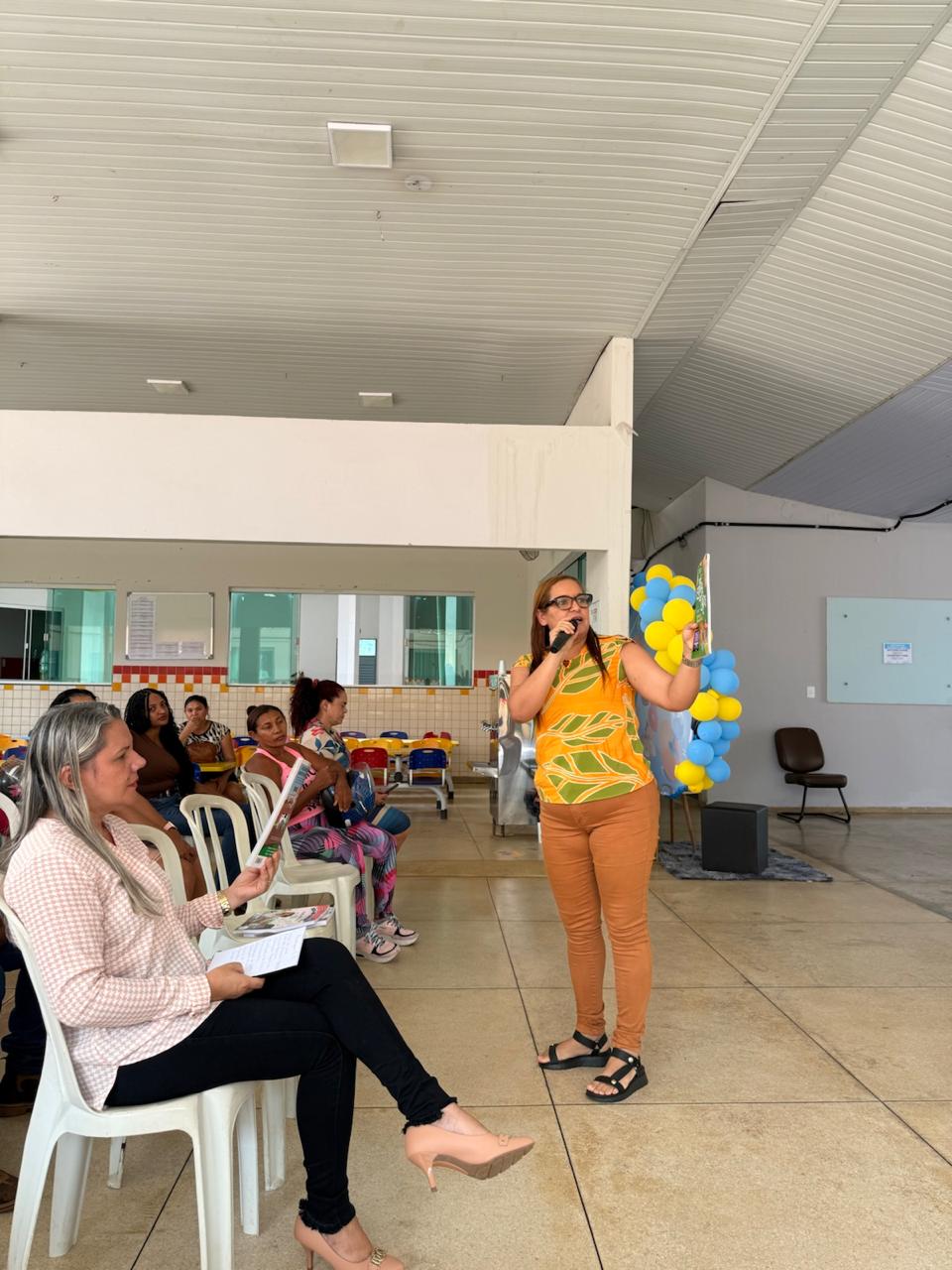 Unidades educacionais orientam às famílias sobre os cuidados com os livros didáticos