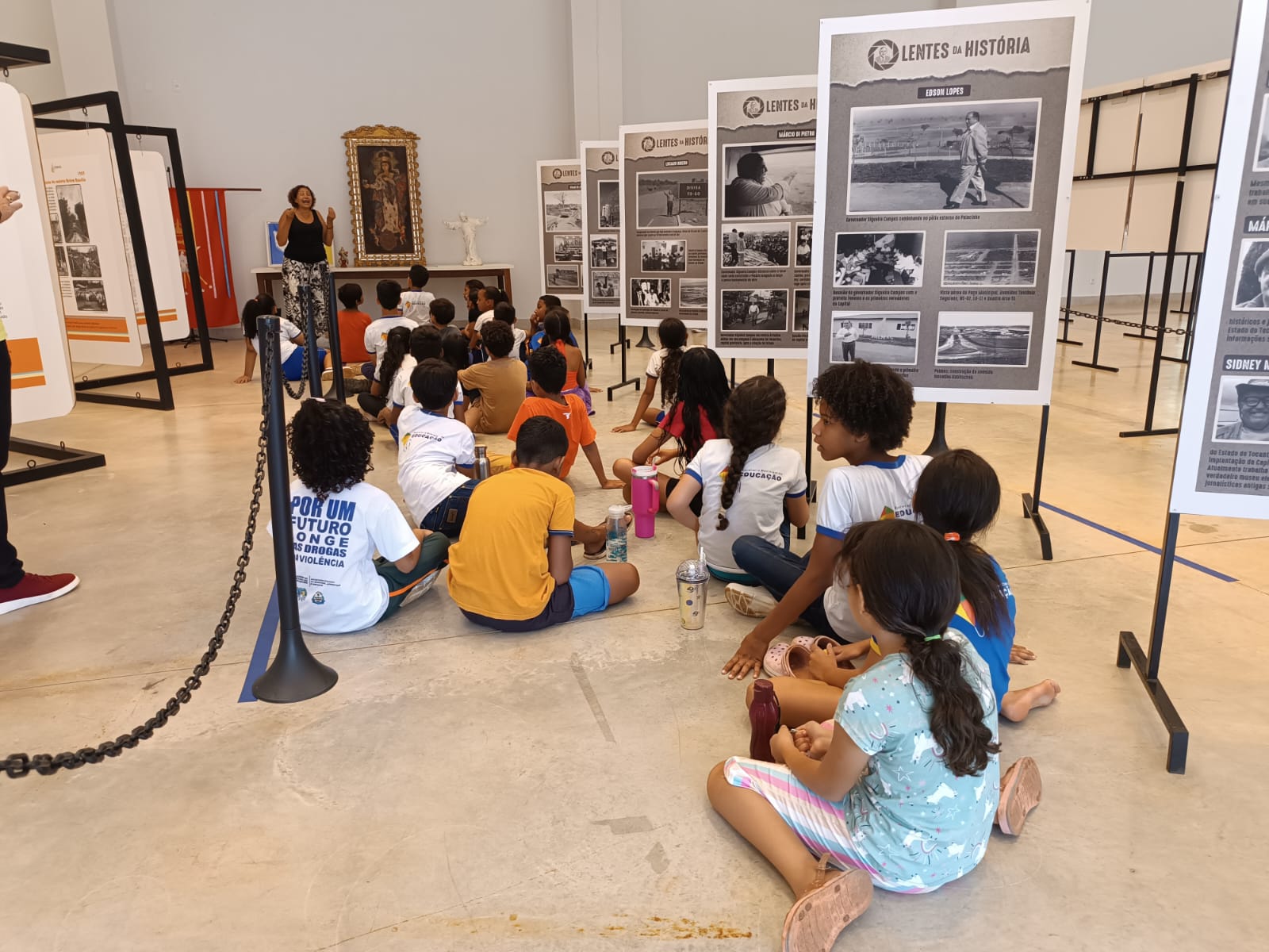 Projeto Conhecer para Pertencer leva alunos da ETI Cora Coralina ao Museu Histórico do Tocantins