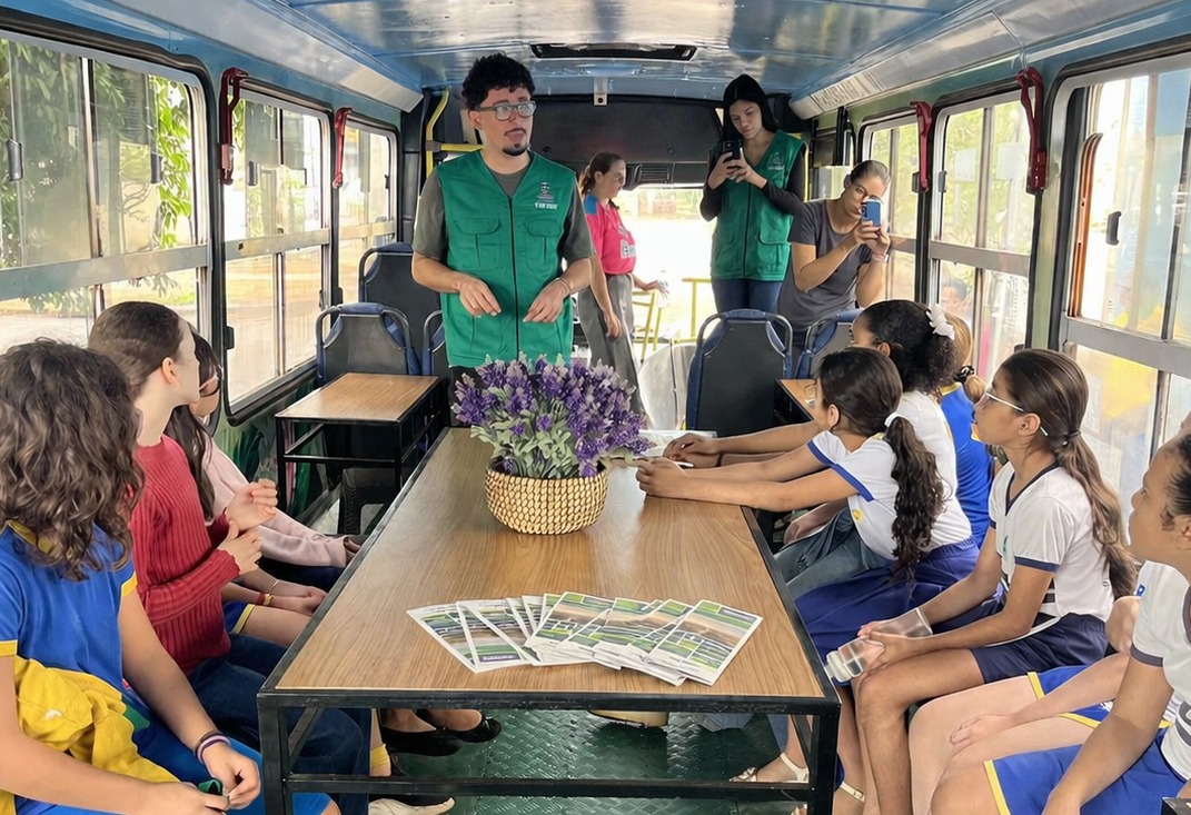 Saiba como solicitar visita do EcoBus em unidades educacionais de Palmas
