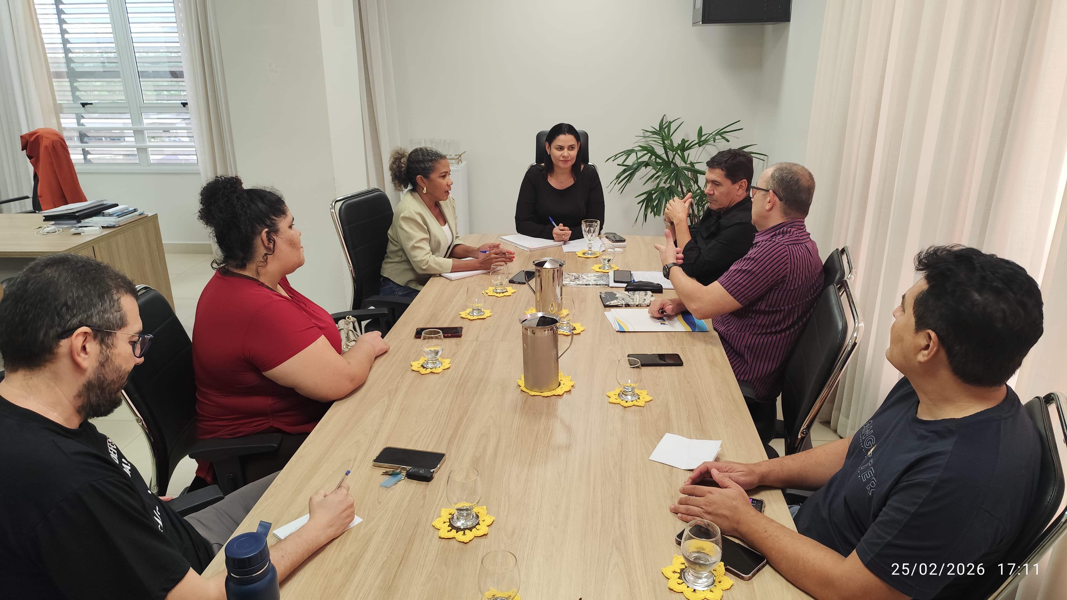 Prefeitura de Palmas concede novas progressões a servidores da Educação e alcança mais de 2,6 mil benefícios na gestão