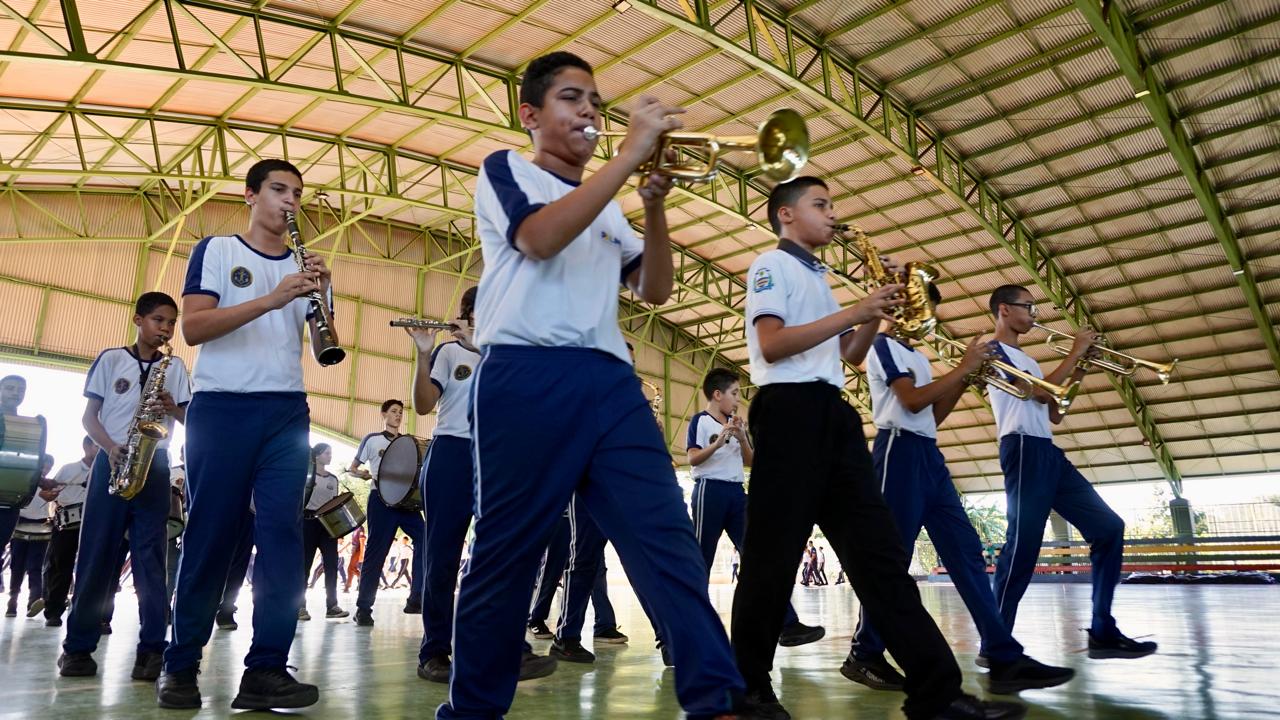 Escolas intensificam preparativos para o desfile cívico em comemoração aos 37 anos de Palmas