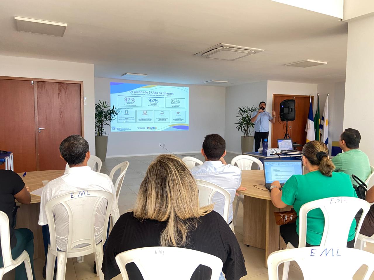 Educação de Palmas promove ciclo de formações com foco na alfabetização e fortalecimento das práticas pedagógicas