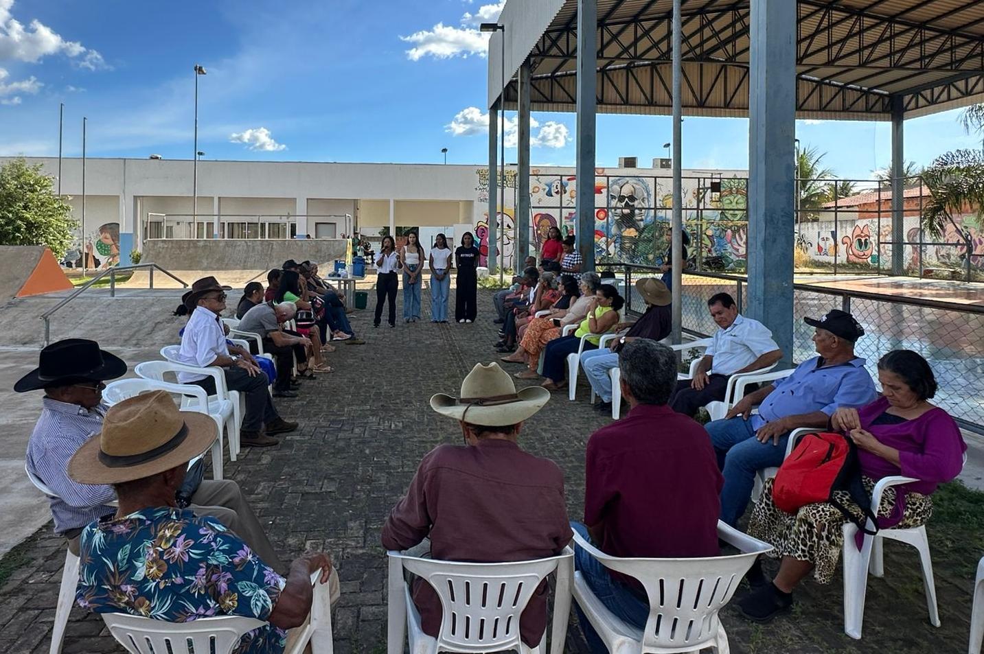 Desenvolvimento Social de Palmas promove ação de reaproveitamento de alimentos na região sul da Capital